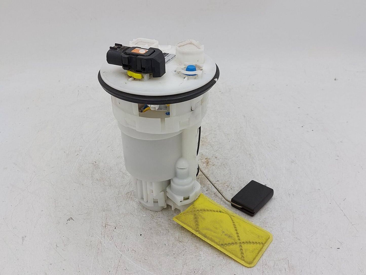 16-22 Lexus RX450 Hybrid Fuel Pump 77020-48260 89461-48020