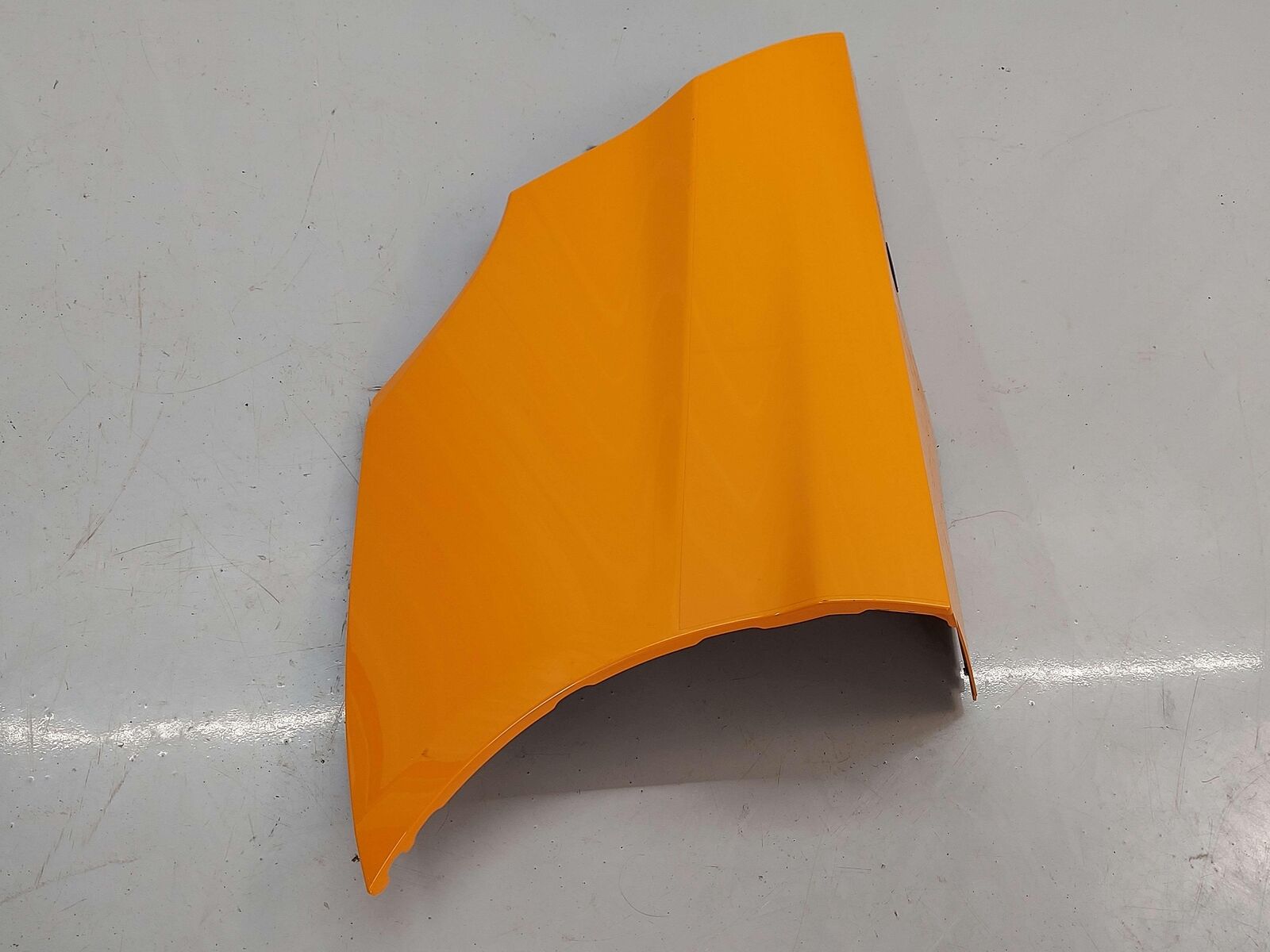 2023 McLaren Artura RH Right Quarter Panel Lower Mclaren Orange 16AD797CP *notes