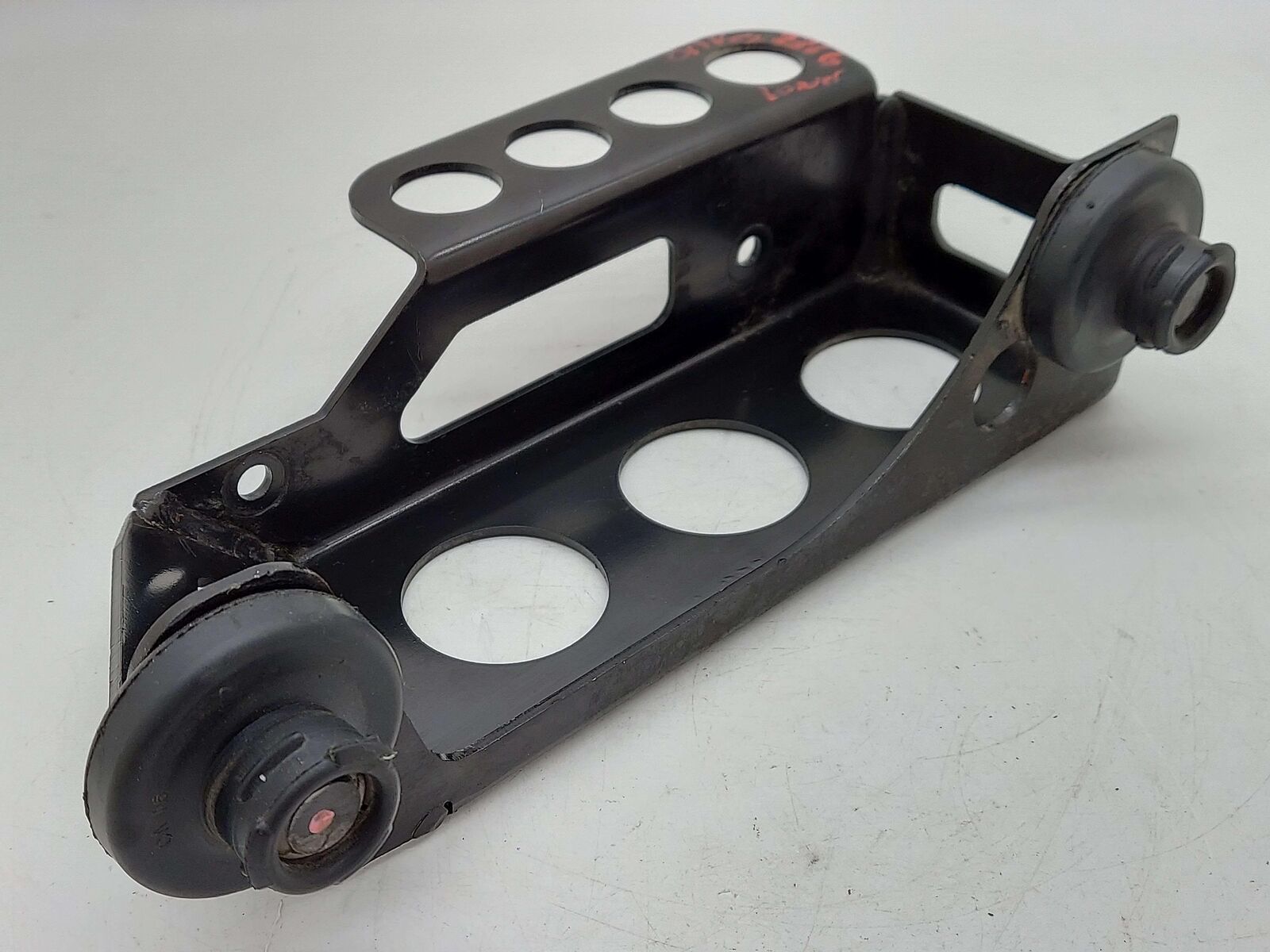 2006 FORD GT GT40 SUPERCAR LOWER OIL RESERVOIR MOUNT 4G7V-6C768-CB OEM