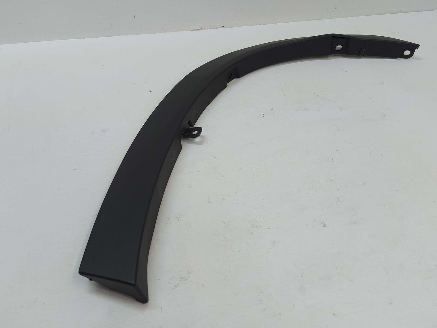 20-23 TOYOTA HIGHLANDER REAR LEFT WHEEL OPENING MOLDING FLARE BLACK TEXTURED