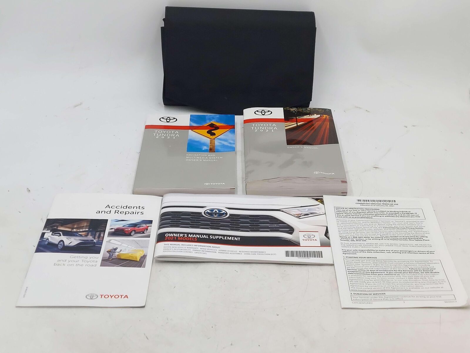 2021 TOYOTA TUNDRA SR5 OWNERS MANUAL W/ CASE 01999-0C039