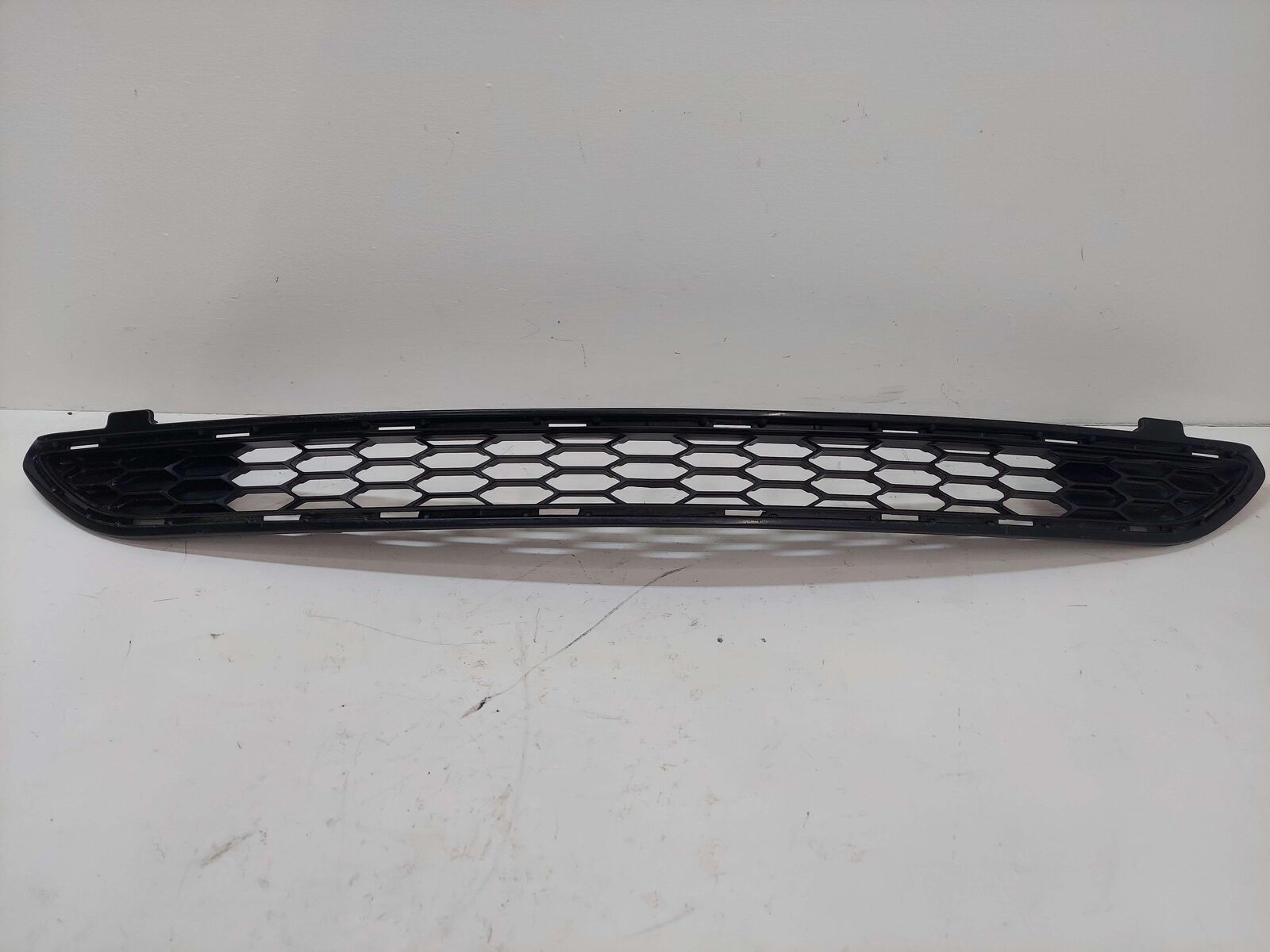 16-18 TOYOTA RAV-4 CENTER MIDDLE GRILL GRILLE SE W/ PRE CRASH SYSTEM STYLE