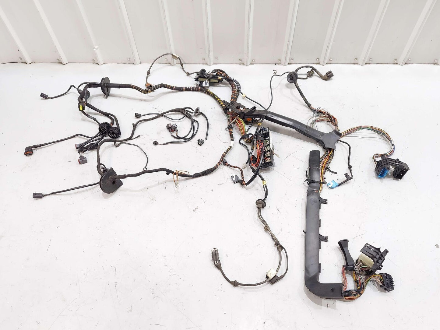 2001 PORSCHE 911 996 CARRERA REAR BODY WIRE HARNESS CHASSIS HARNESS *NOTE