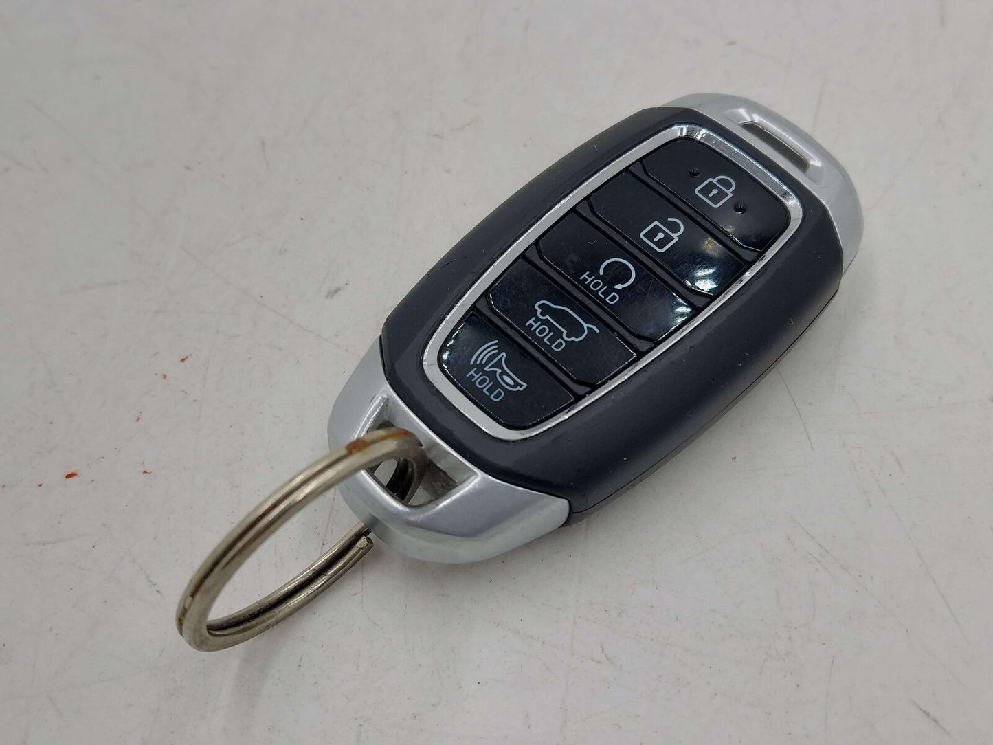 20-21 HYUNDAI PALISADE IGNITION KEY FOB REMOTE START SMART KEY FOB *PITTING*