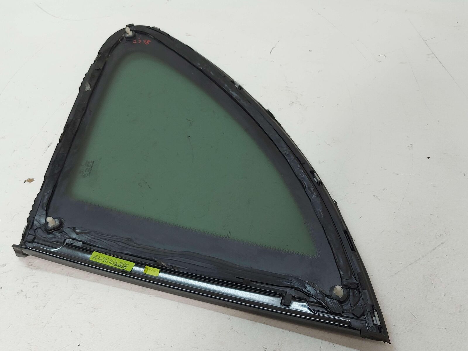 11-18 PORSCHE CAYENNE 958 S E-HYBRID LEFT QUARTER WINDOW GLASS 7P5845297MH