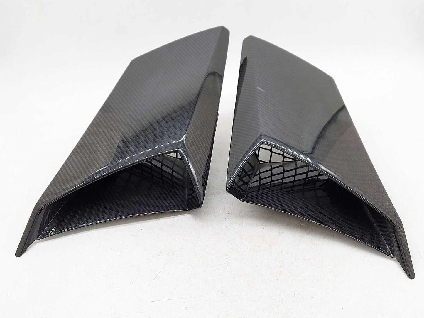 2018 LAMBORGHINI AVENTADOR S LP740-4 REAR QUARTER INTAKE AIR SCOOP CARBON FIBER