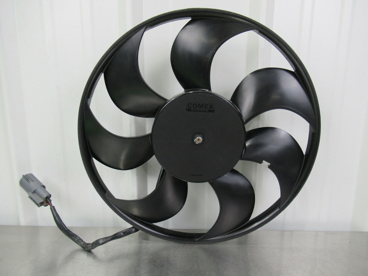 T020 2016 16 MCLAREN 570S RH RIGHT ELECTRIC RADIATOR COOLING FAN