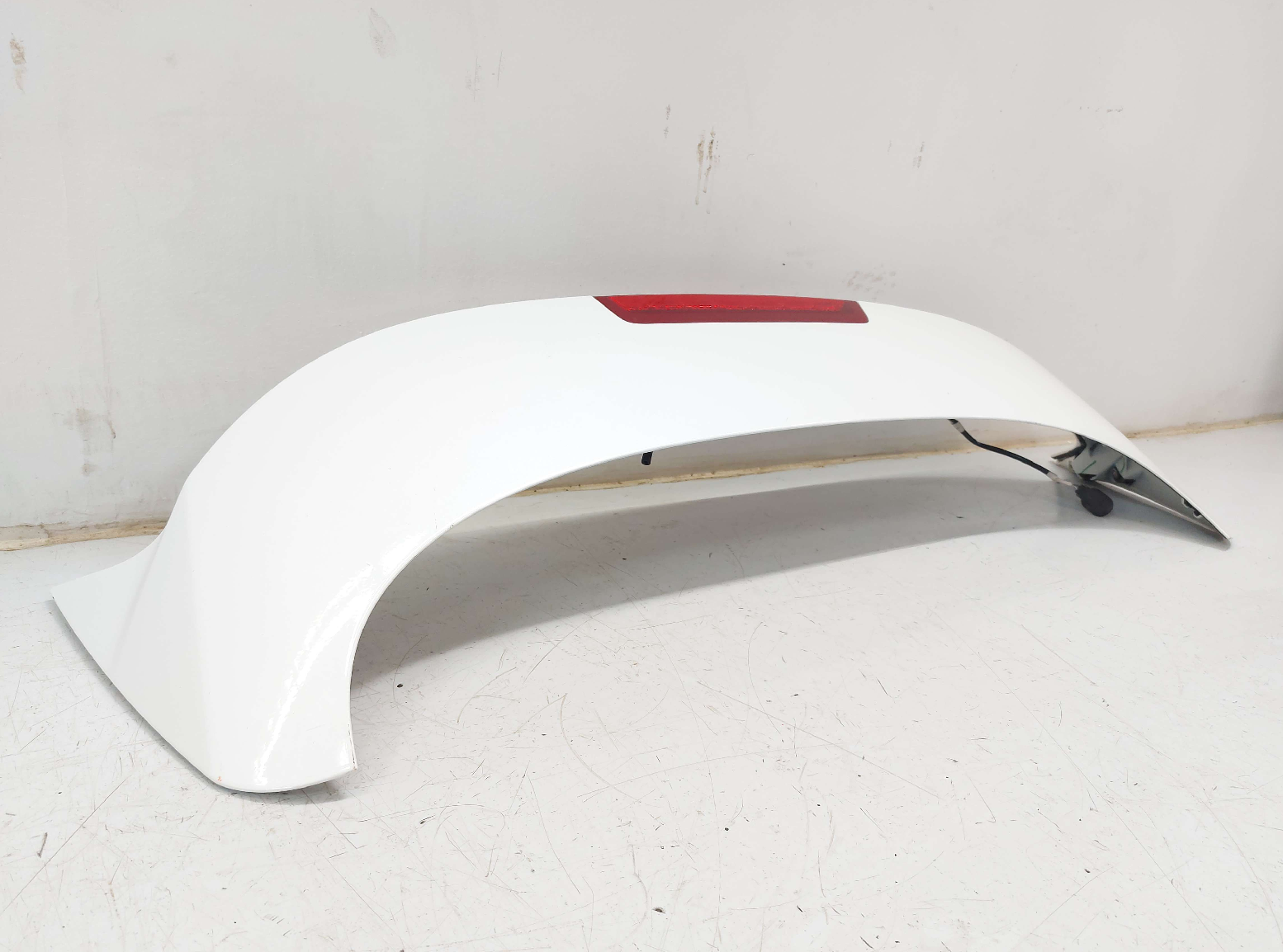 16-22 Honda HRV Rear Spoiler White With High Mount Lamp 74900T7W003 *note