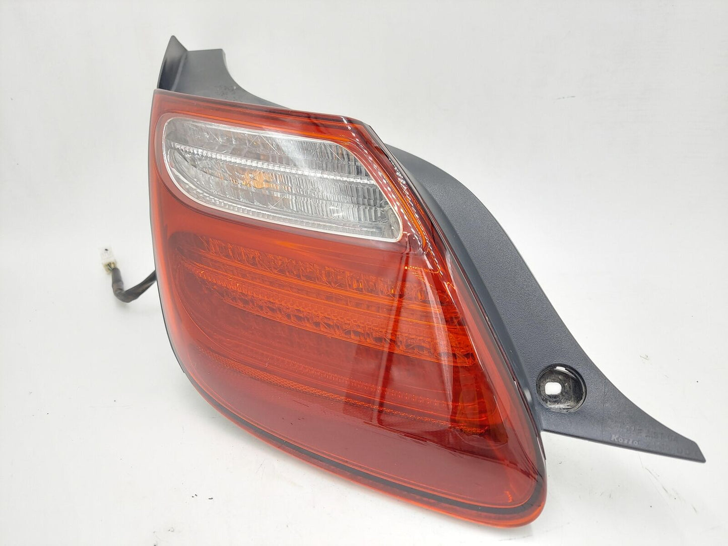 02-10 Lexus SC430 LH Left Tail Light Lamp *Broken Trim Fire Damage*