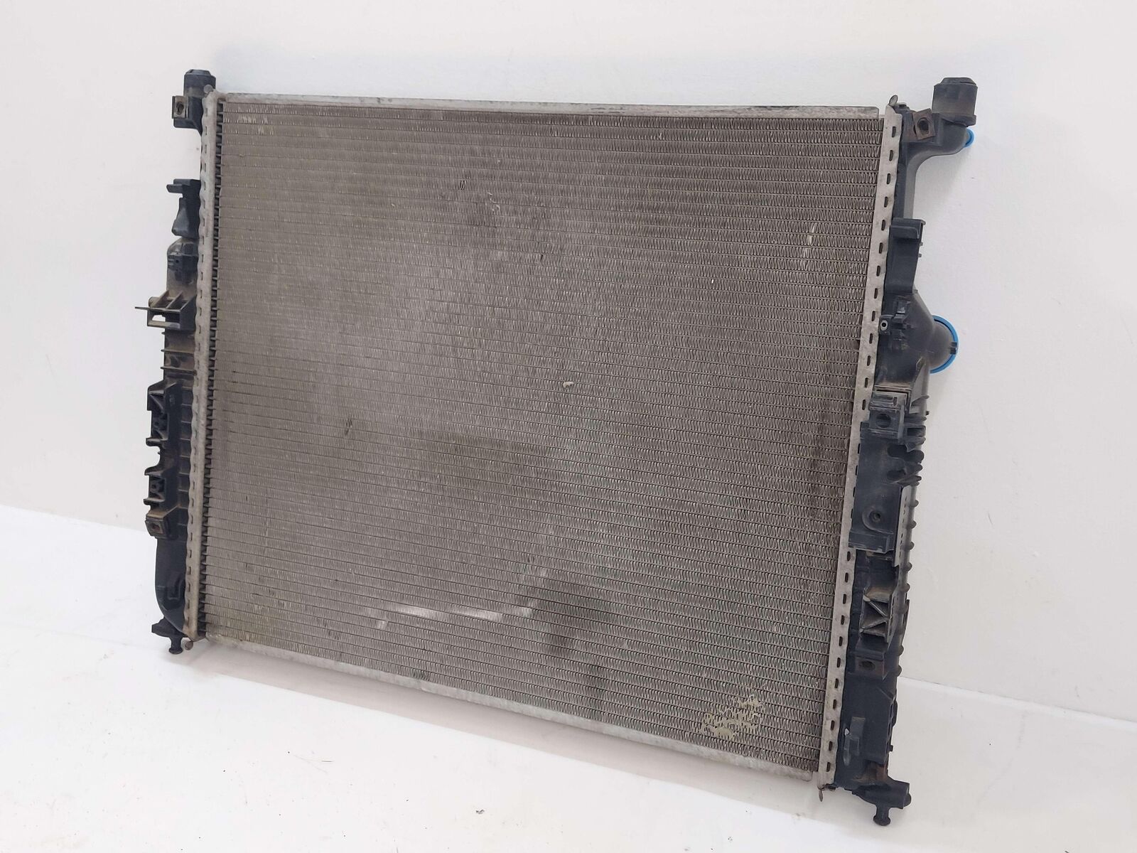 08-11 MERCEDES ML63 AMG W164 WATER COOLANT RADIATOR A1645002604