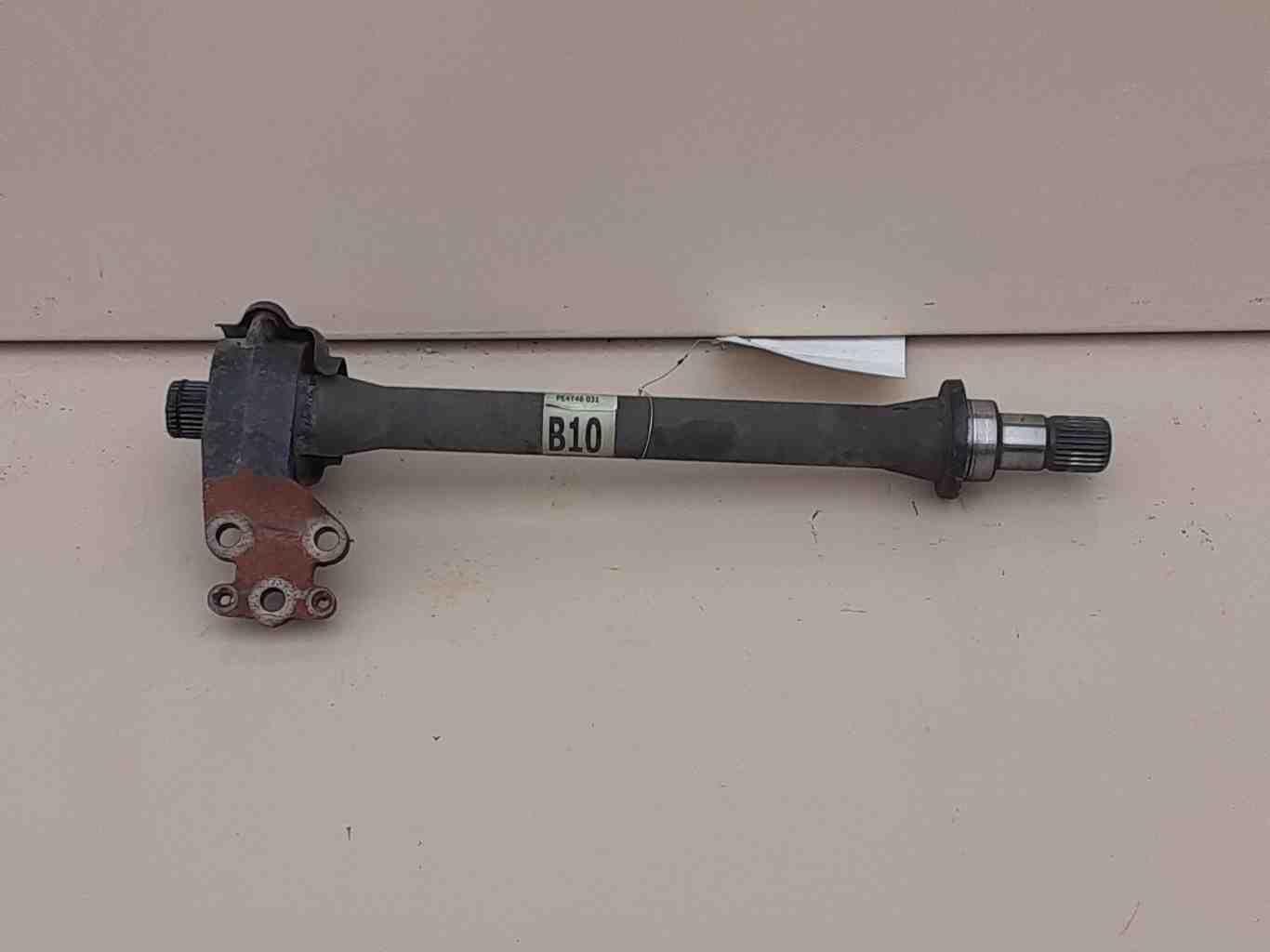 16-18 HYUNDAI TUCSON Right Front jackshaft Axle Shaft AWD 1.6L Pe4y46-031