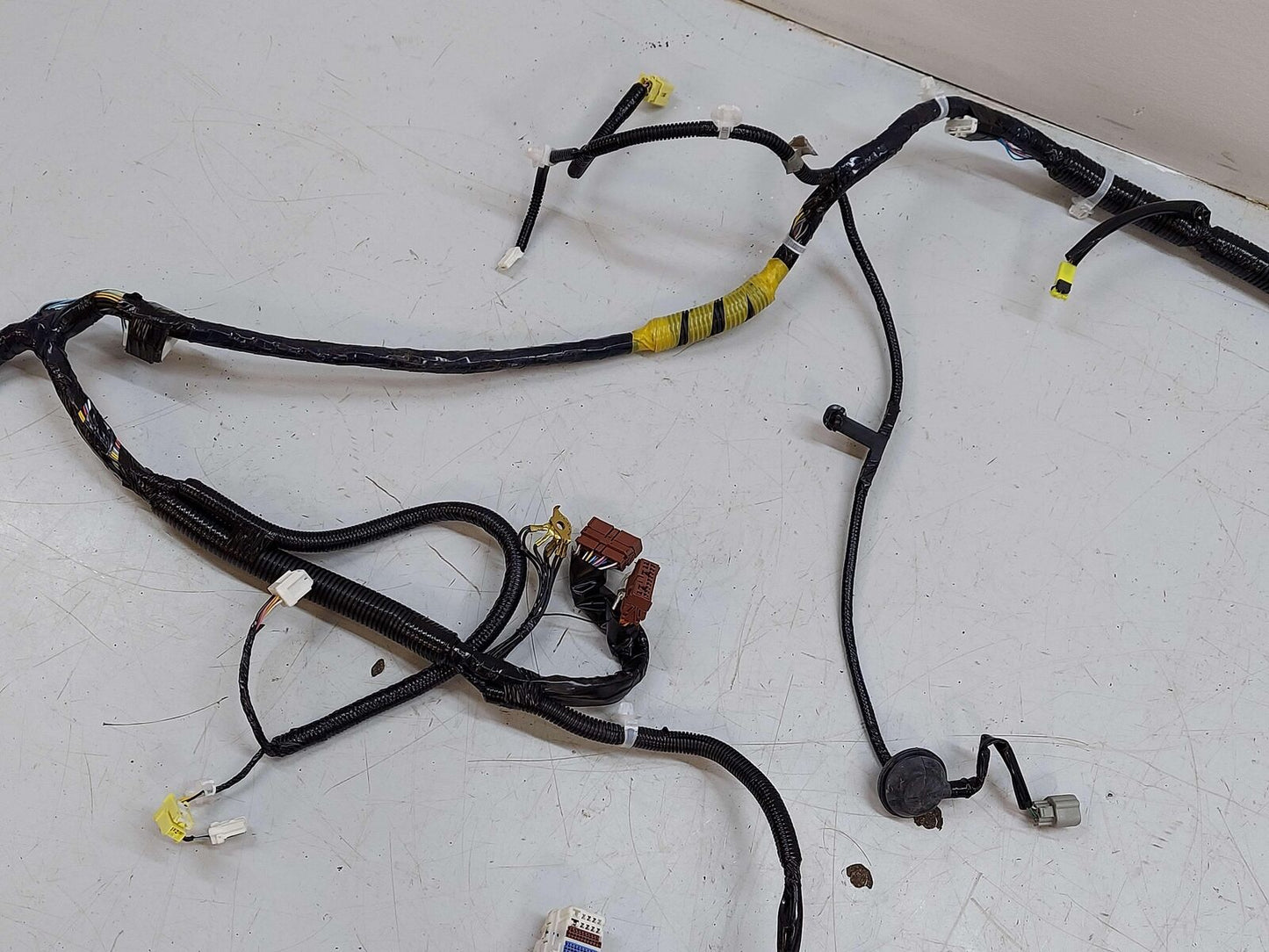 2009 Nissan GTR GT-R R35 LH Left Body Wiring Wire Harness 24014JF10C 60K KMS