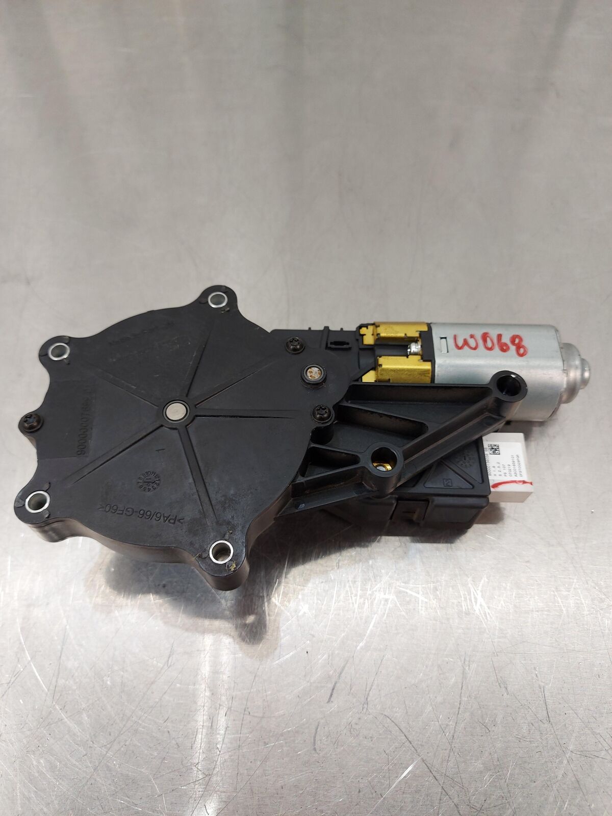 2020 Mclaren 720s RH Right Convertible Lift Motor 90000136038 A3C01659101 2K KMS