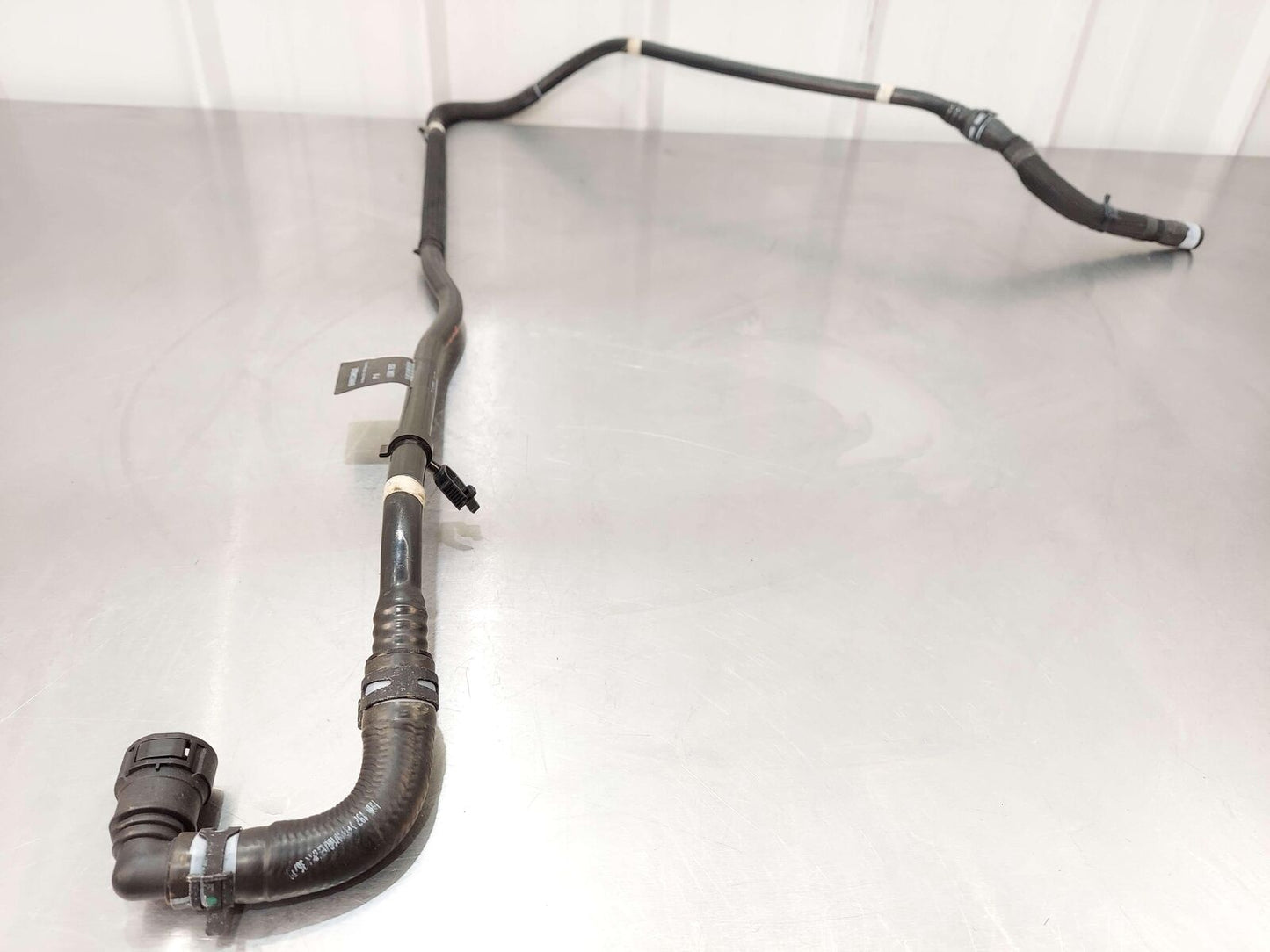 2023 McLaren Artura Hose Mcu Hose 16LA573CP