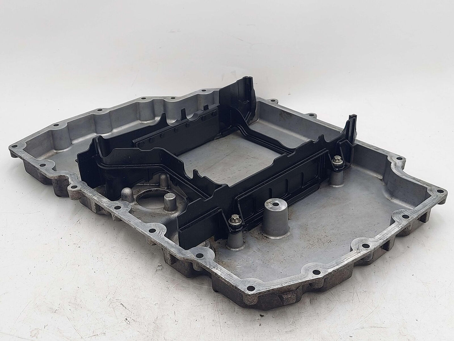 2010 PORSCHE 911 CARRERA 4S 997.2 3.8L MA1.01 ENGINE MOTOR OIL PAN LOWER