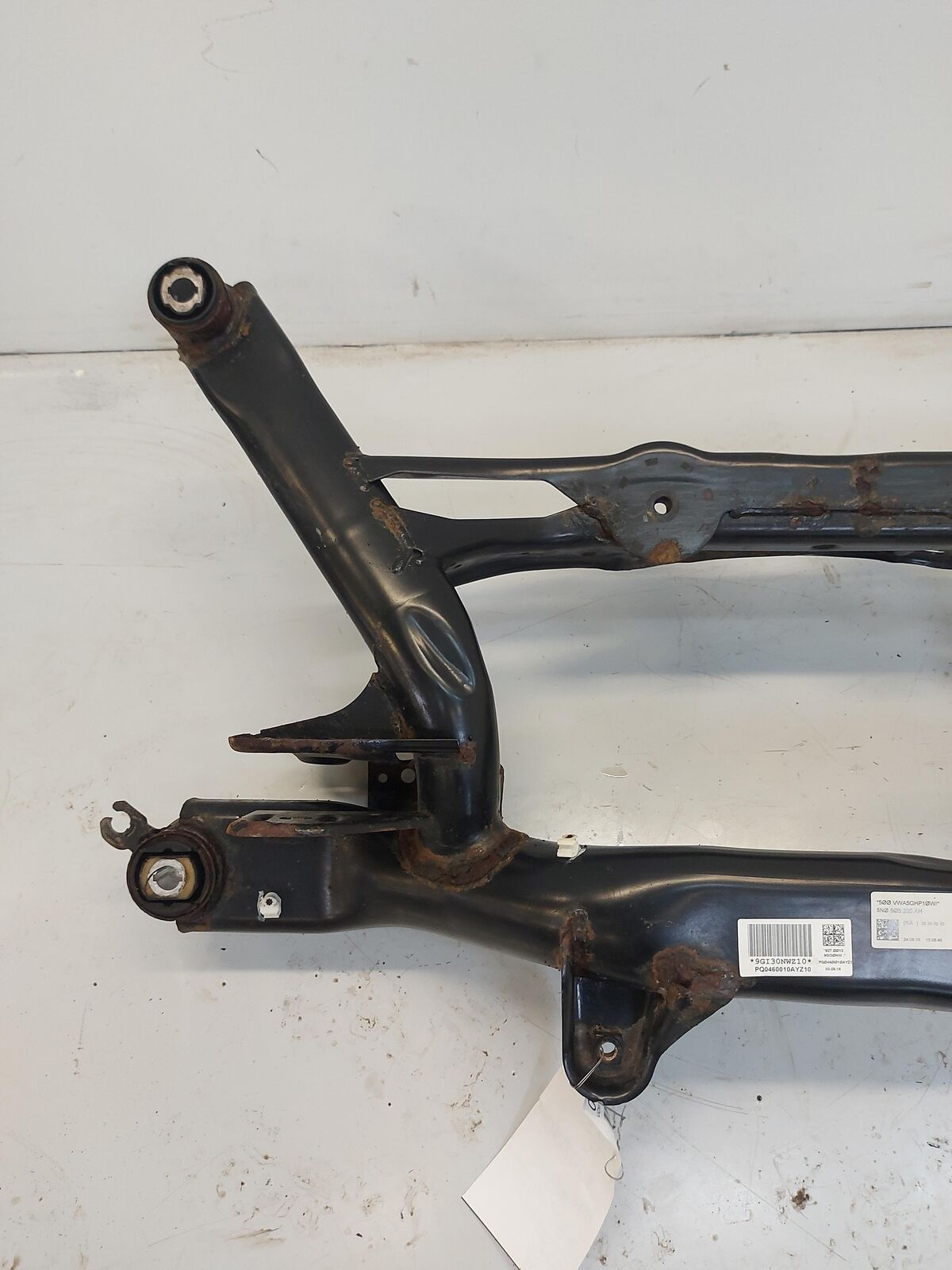 09-18 VW TIGUAN REAR Undercarriage Crossmember Subframe Awd 5N0505235AH