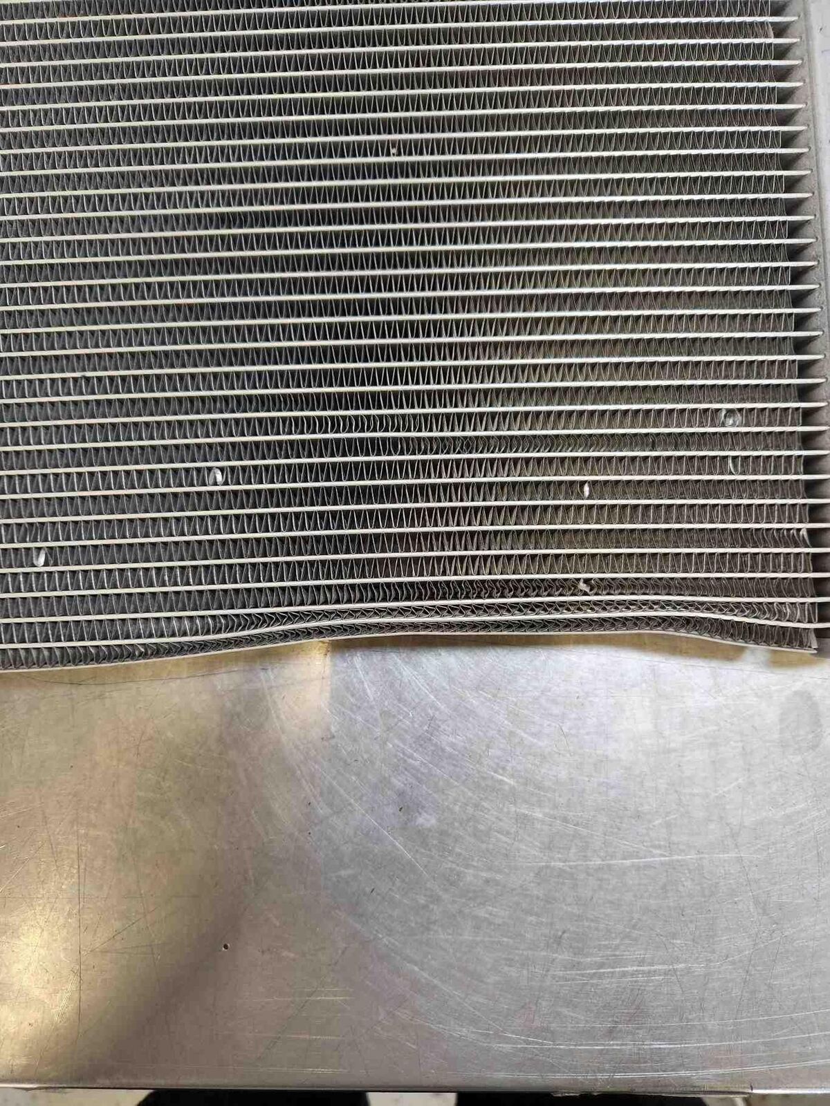 10-19 JAGUAR XJ AC A/C Condenser *slight Dent On Bottom* Ex53-19710-aa 4K KM's