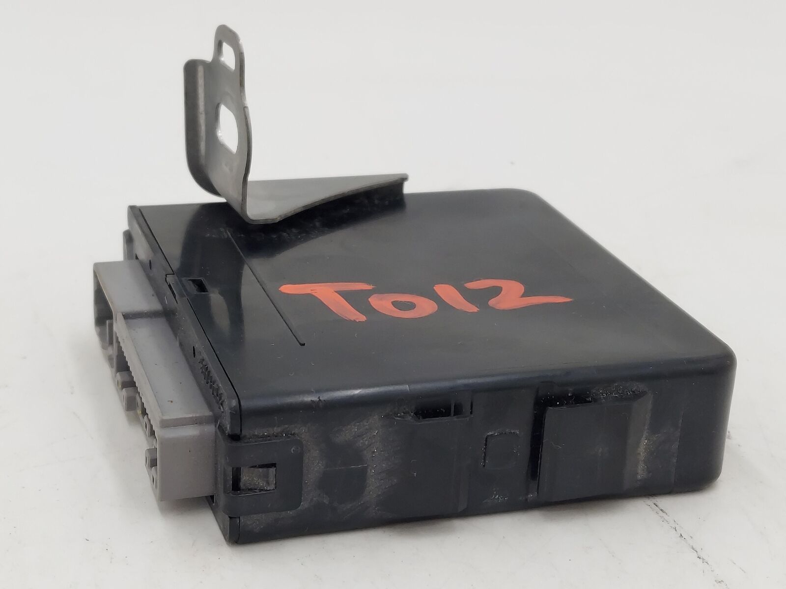 16-19 TOYOTA TACOMA TRANSFER CASE CONTROL MODULE 89533-04041