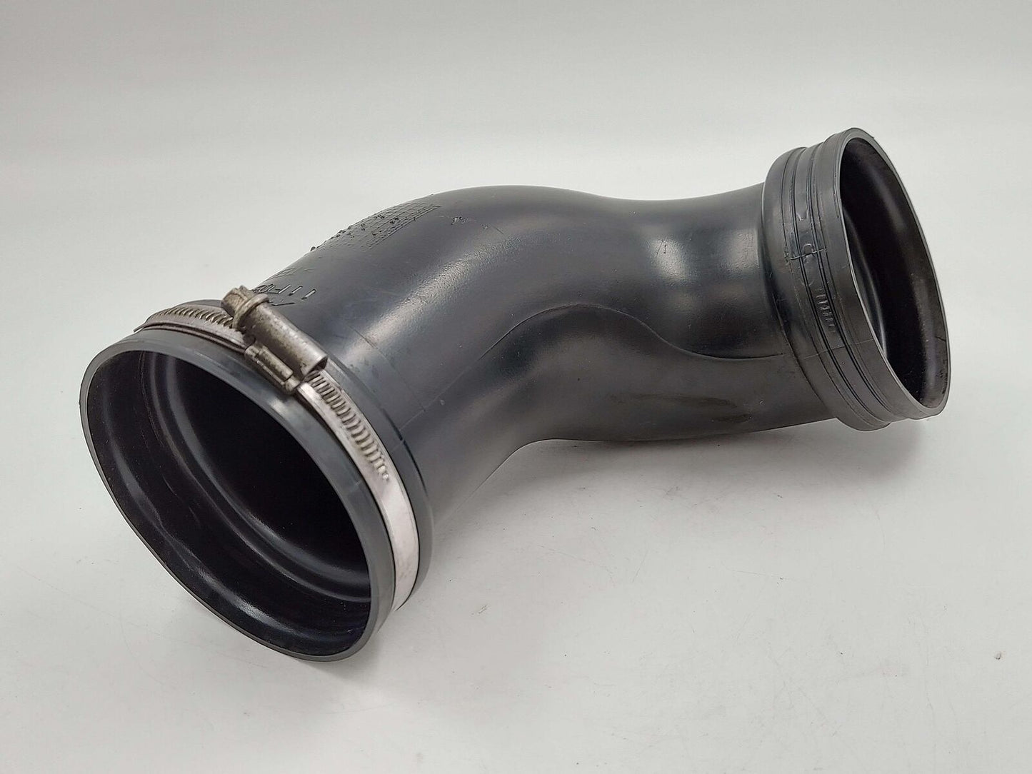 2016 MCLAREN 540C RIGHT AIR INTAKE TUBE AIR CLEANER INTAKE ELBOW 11F0944CP