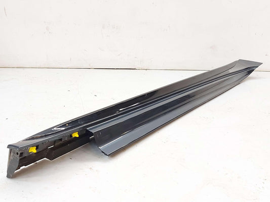 20-23 CADILLAC CT5 RIGHT ROCKER PANEL SIDE SKIRT MOULDING BLACK 84760106