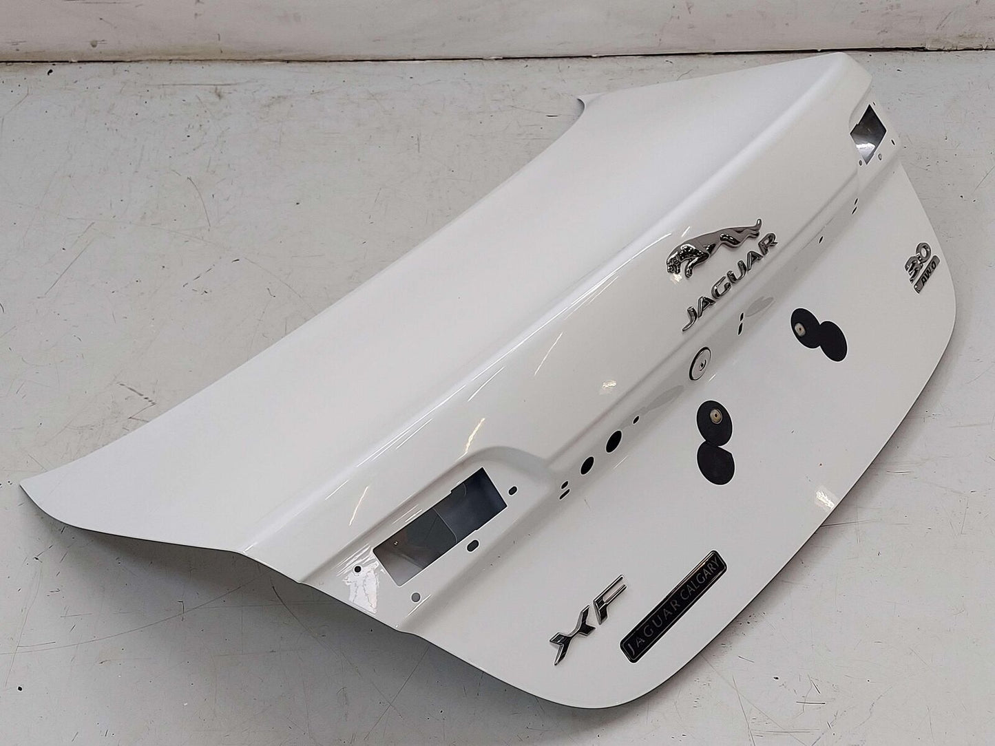 12-15 JAGUAR XF X250 BARE SHELL DECK TRUNK LID POLARIS WHITE