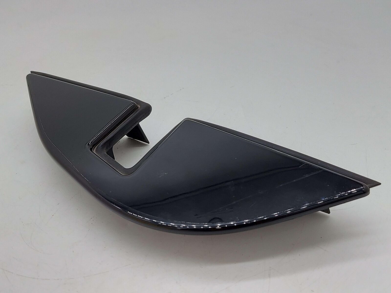 2018 Mclaren 720s LH Left Upper Door Hinge Trim 14AA501CP