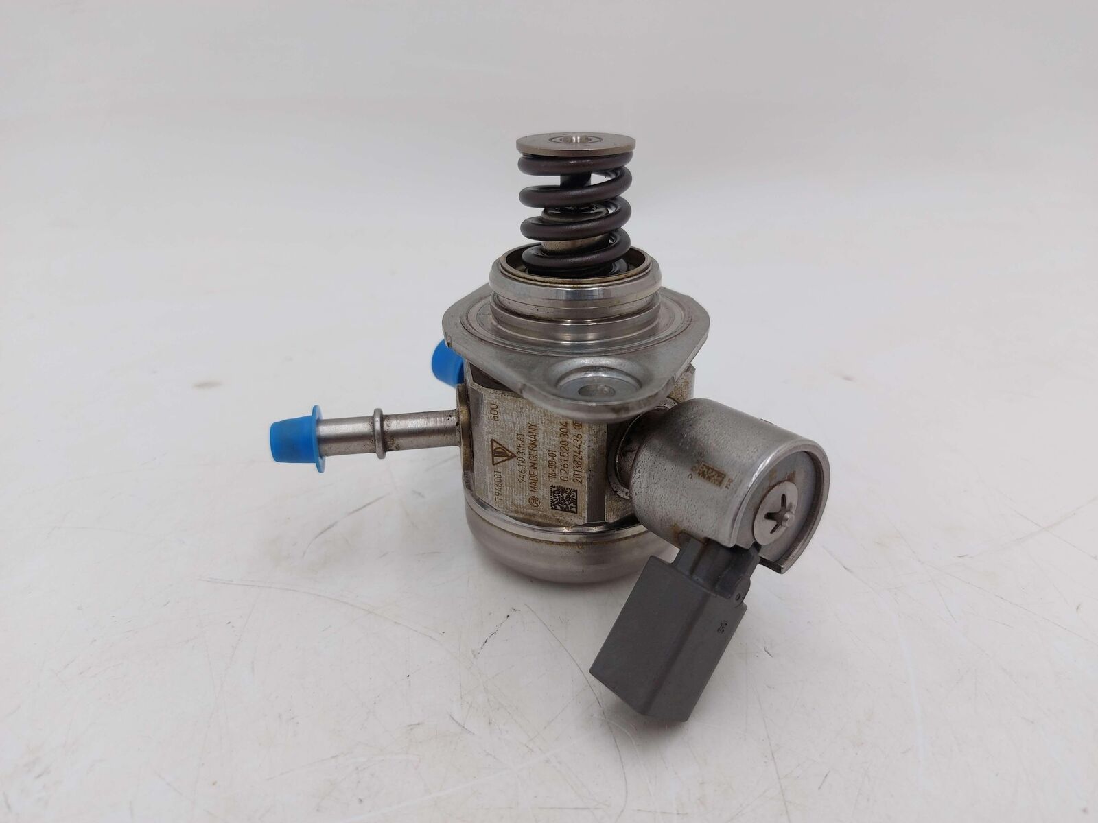 15-18 PORSCHE CAYENNE GTS 958 3.6L RIGHT FUEL PUMP 94611031561