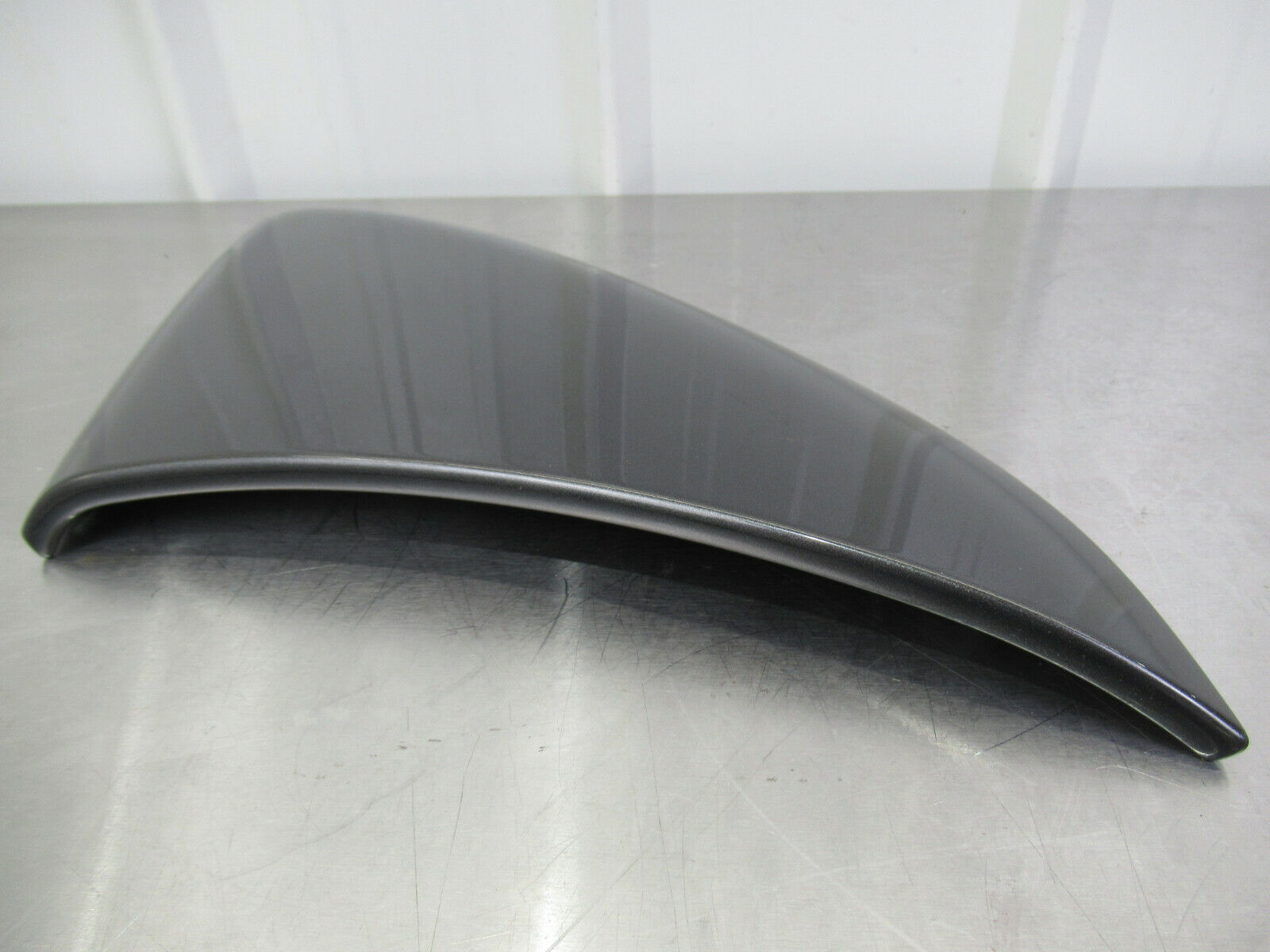 T020 2016 16 MCLAREN 570S LH LEFT LOWER QUARTER PANEL TRIM COVER REAR FENDER