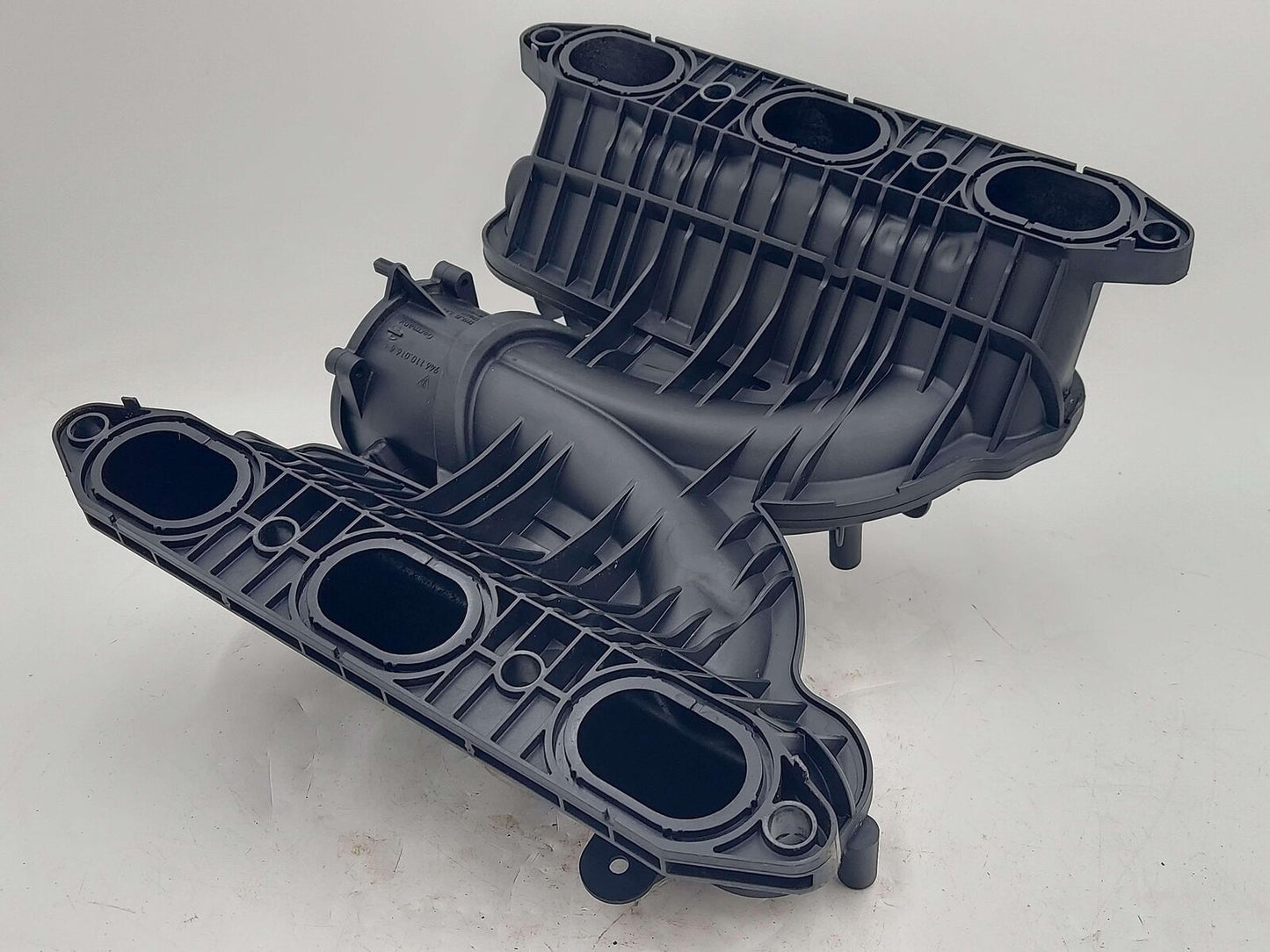 15-18 PORSCHE CAYENNE GTS 958 3.6L INTAKE MANIFOLD 9461100166 94611000666