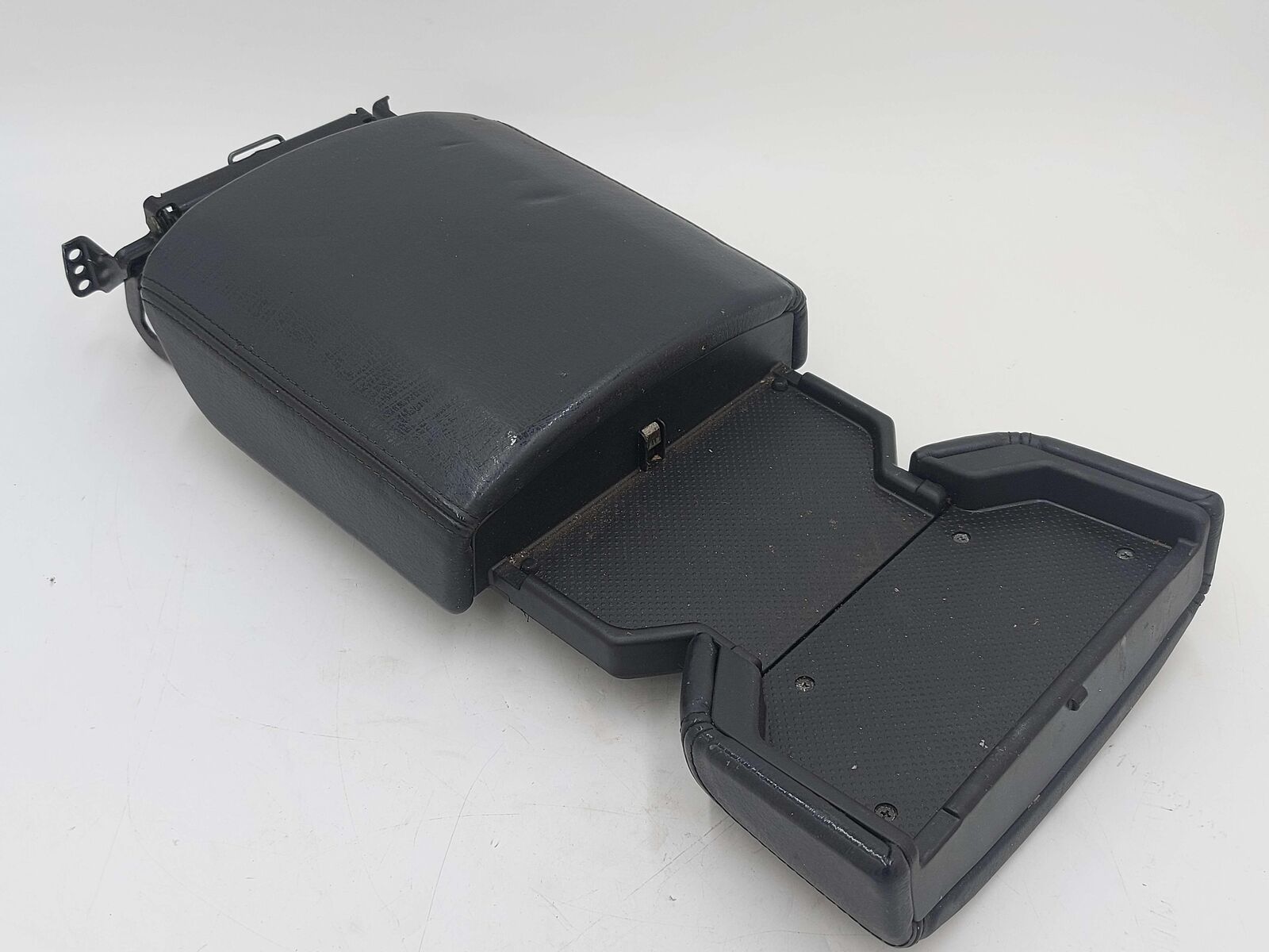 2006 TOYOTA 4RUNNER CONSOLE LID ARMREST BLACK LIMITED *LEATHER MARKS AND DENTS*