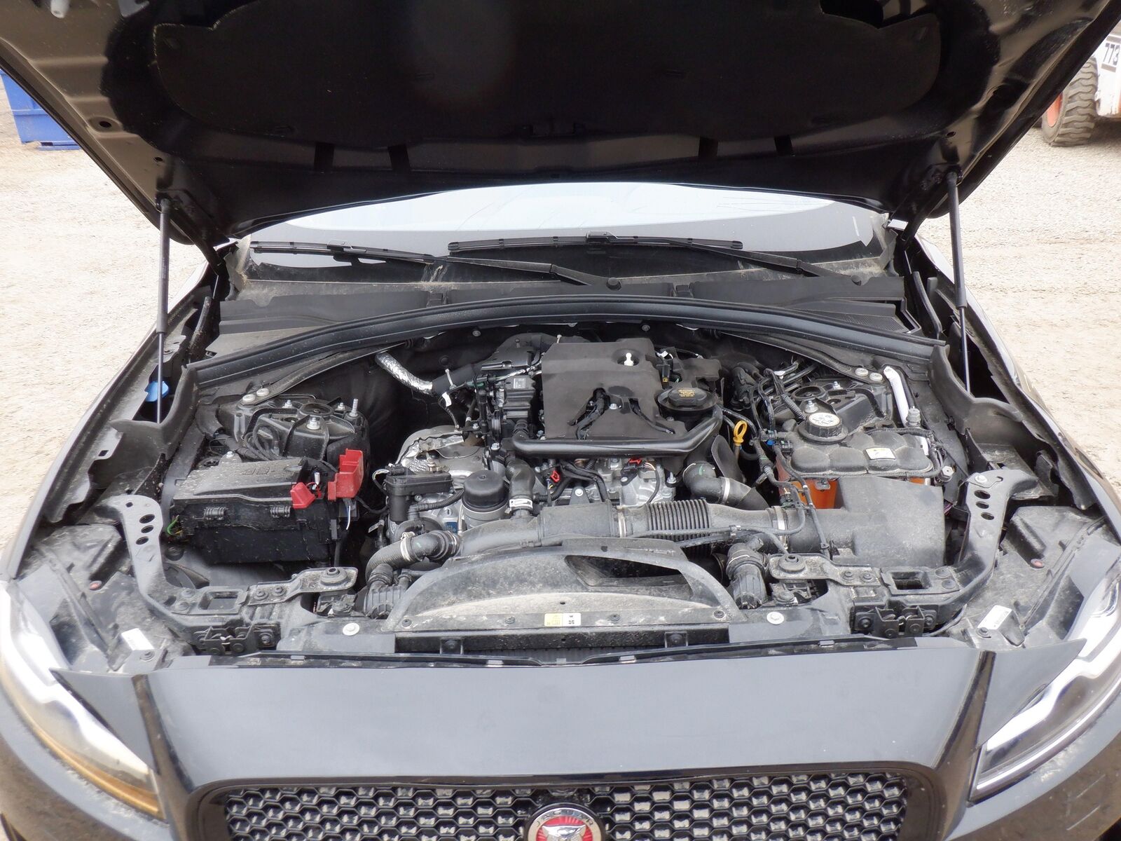 18-20 JAGUAR F-PACE Engine Motor 5k 2.0l Gasoline