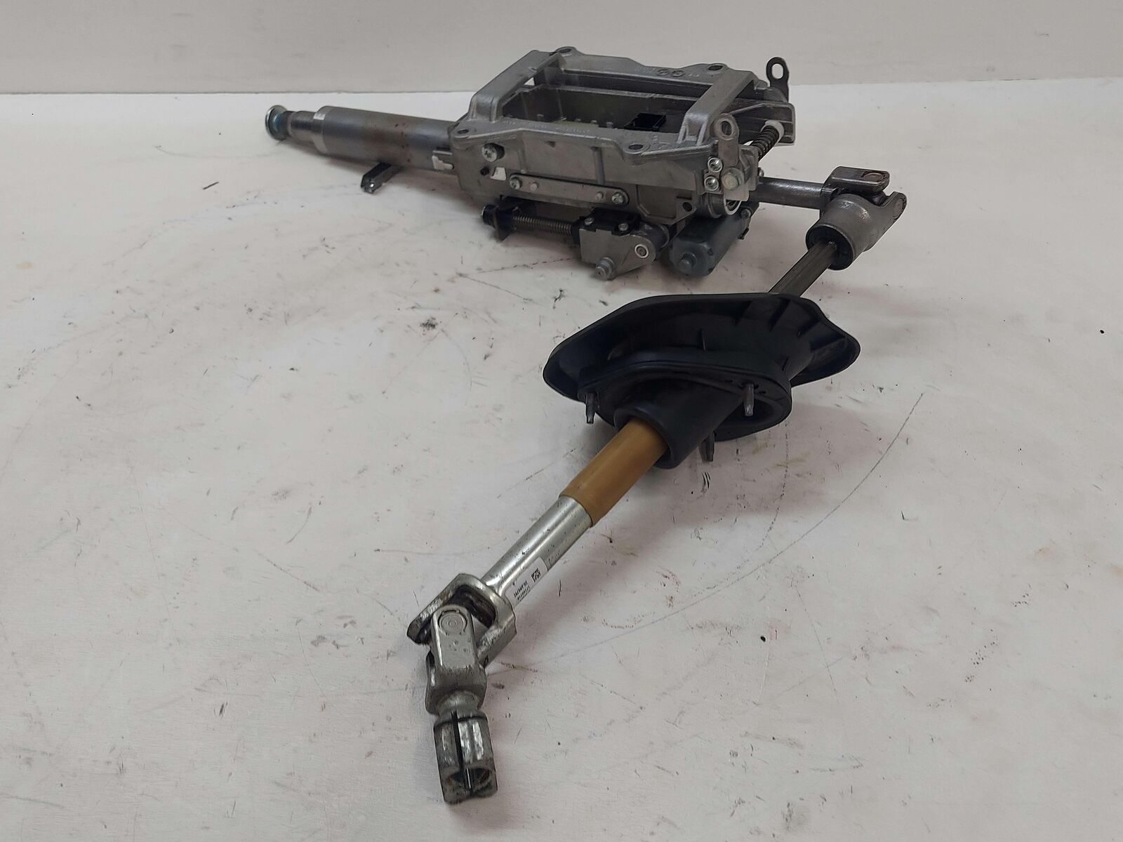 11-18 PORSCHE CAYENNE 958 S E-HYBRID STEERING COLUMN 4H0907705K 97062434900