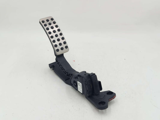 2015 MERCEDES GL63 AMG X166 ACCELERATOR GAS PEDAL A1663000204