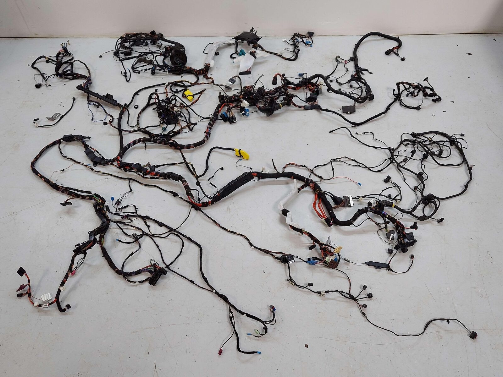 2016 BMW M4 F82 Body Chassis Wiring Wire Harness 9374207 11107810 *Notes*