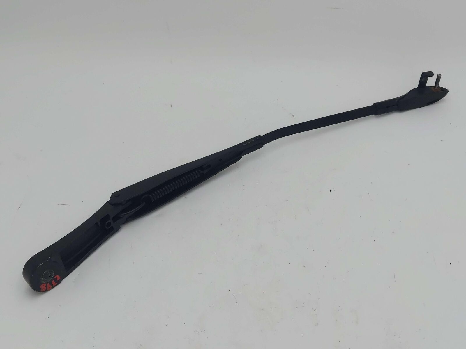 11-18 PORSCHE CAYENNE 958 S E-HYBRID LEFT WINDSHIELD WIPER ARM