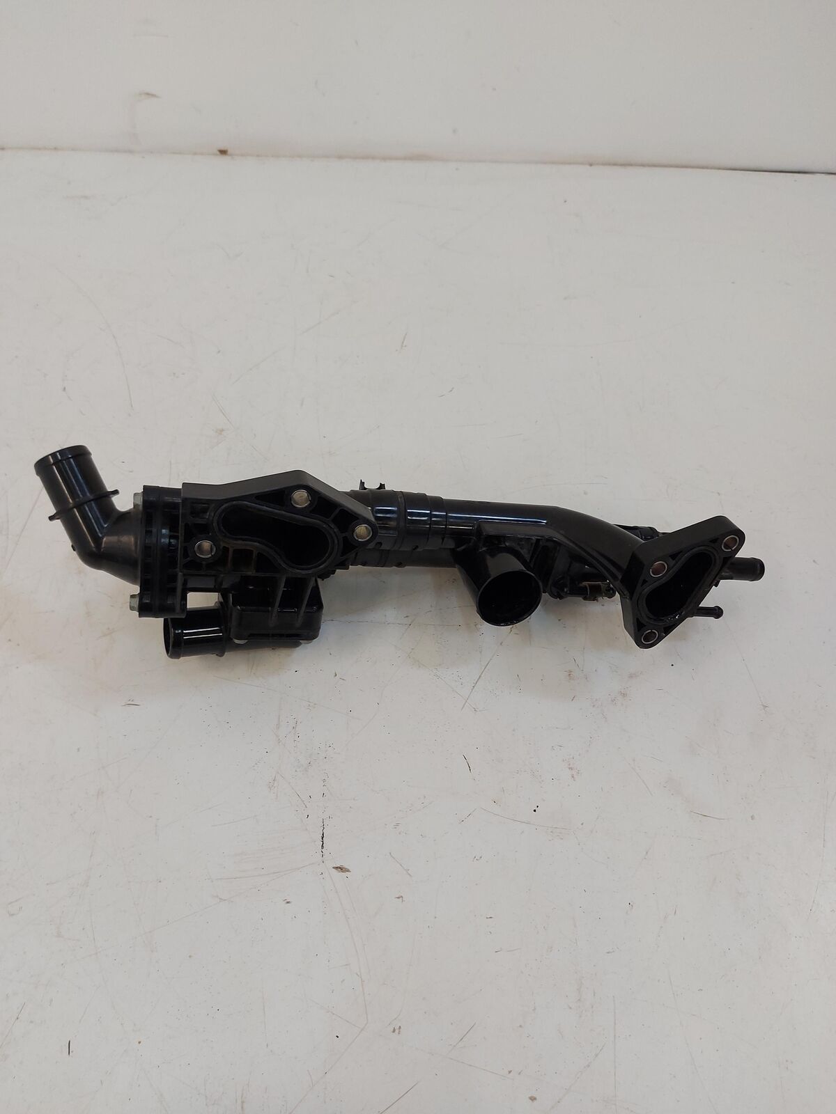 2013 Hyundai Santa Fe 3.3L Coolant Crossover Pipe