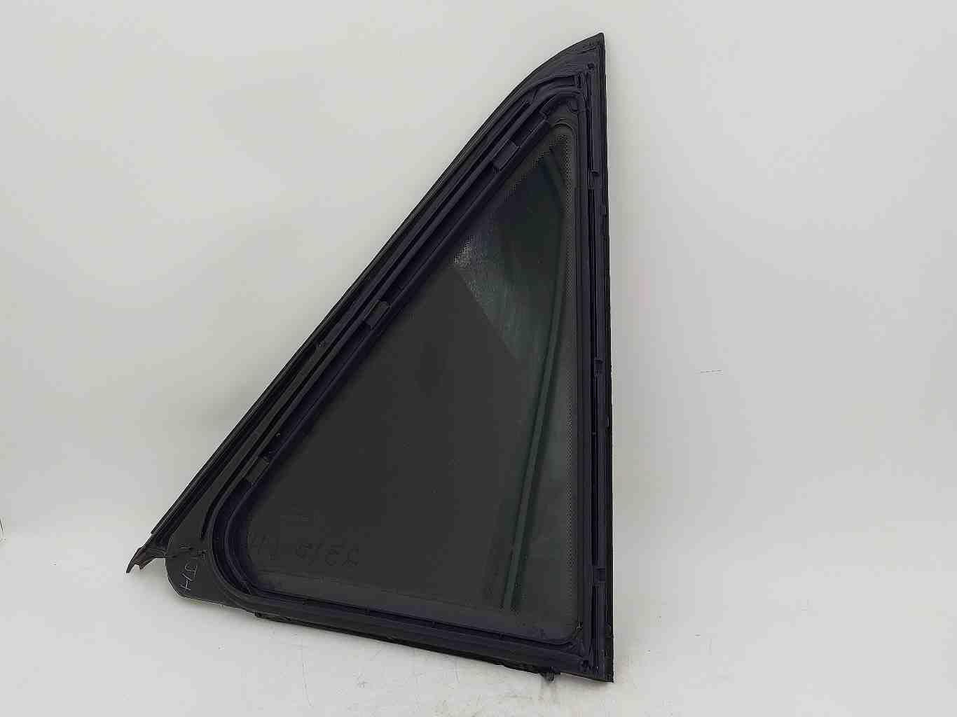 16-19 MERCEDES GLE63S AMG W166 Rear LEFT Privacy Vent Glass Window 1667300555 