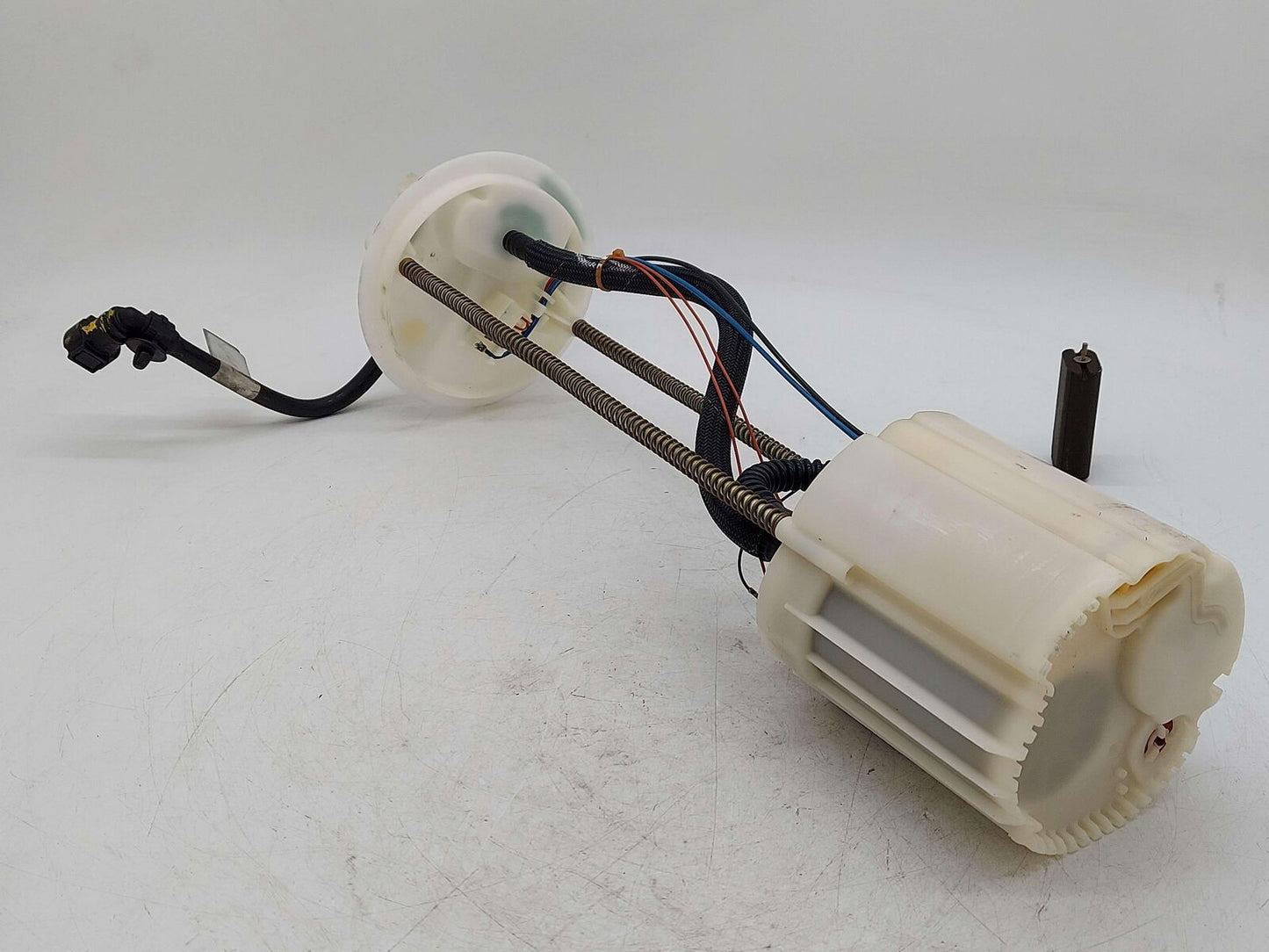 2010 Maserati GranTurismo S M145 Coupe FUEL PUMP 4.7L 580316