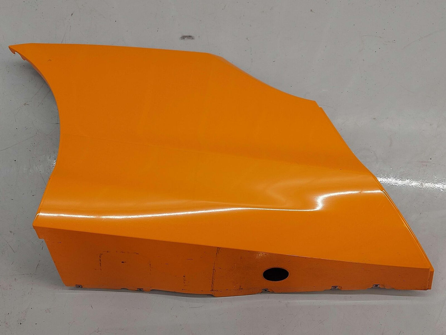 2023 McLaren Artura RH Right Quarter Panel Lower Mclaren Orange 16AD797CP *notes