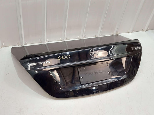 17-20 Mercedes E63s AMG W213 Trunk Lid Decklid Hatch Obsidian Black 197U Sedan