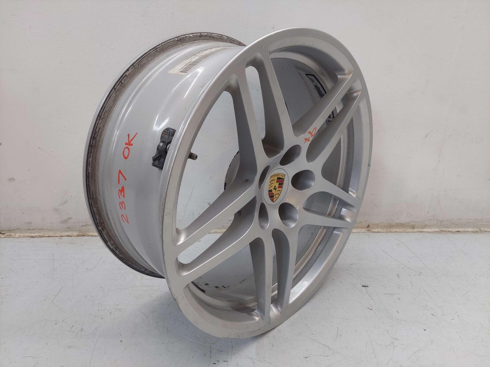 15-21 PORSCHE MACAN 95B S WHEEL RIM 18X9 5 DOUBLE SPOKE ALLOY *NOTE