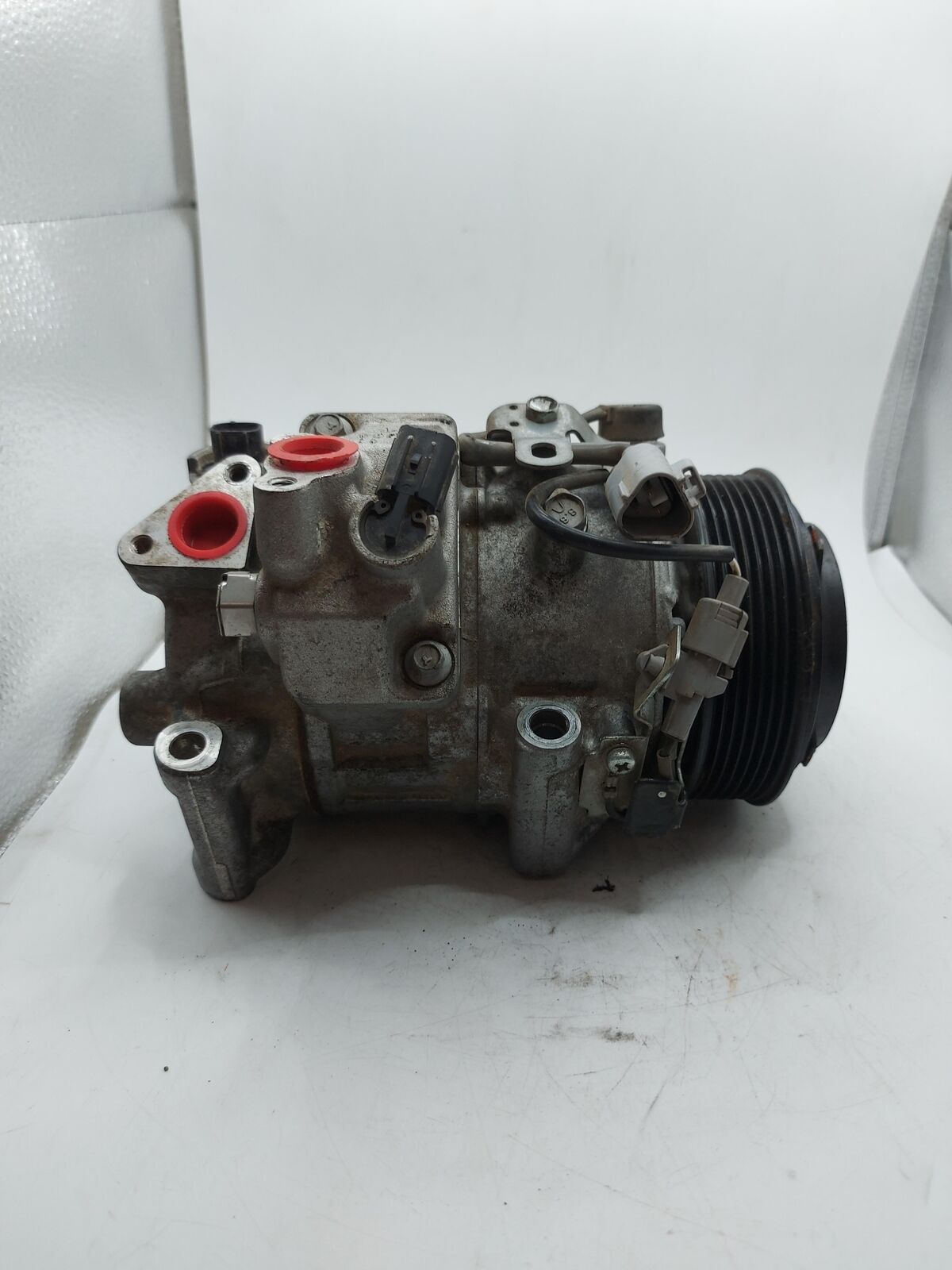 11 12 13 TOYOTA HIGHLANDER A/c AC Air Compressor 6 cyl without rear ac