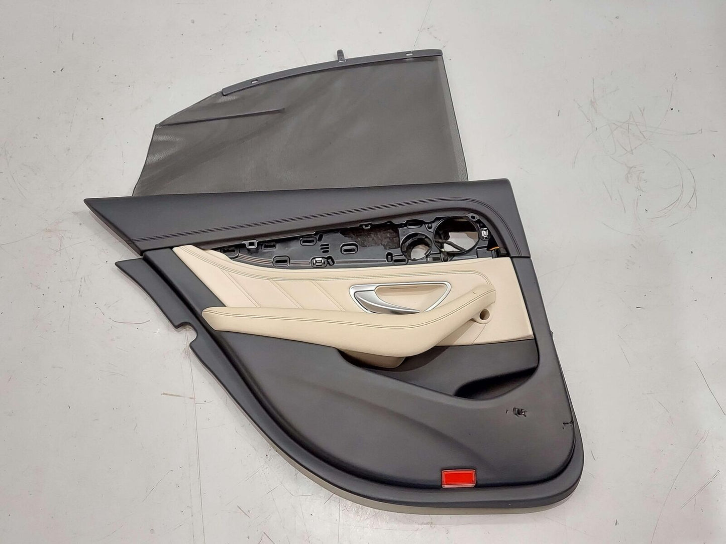 18-20 MERCEDES E63s AMG W213 REAR LEFT DOOR PANEL W/ SUNSHADE LEATHER *NOTE*