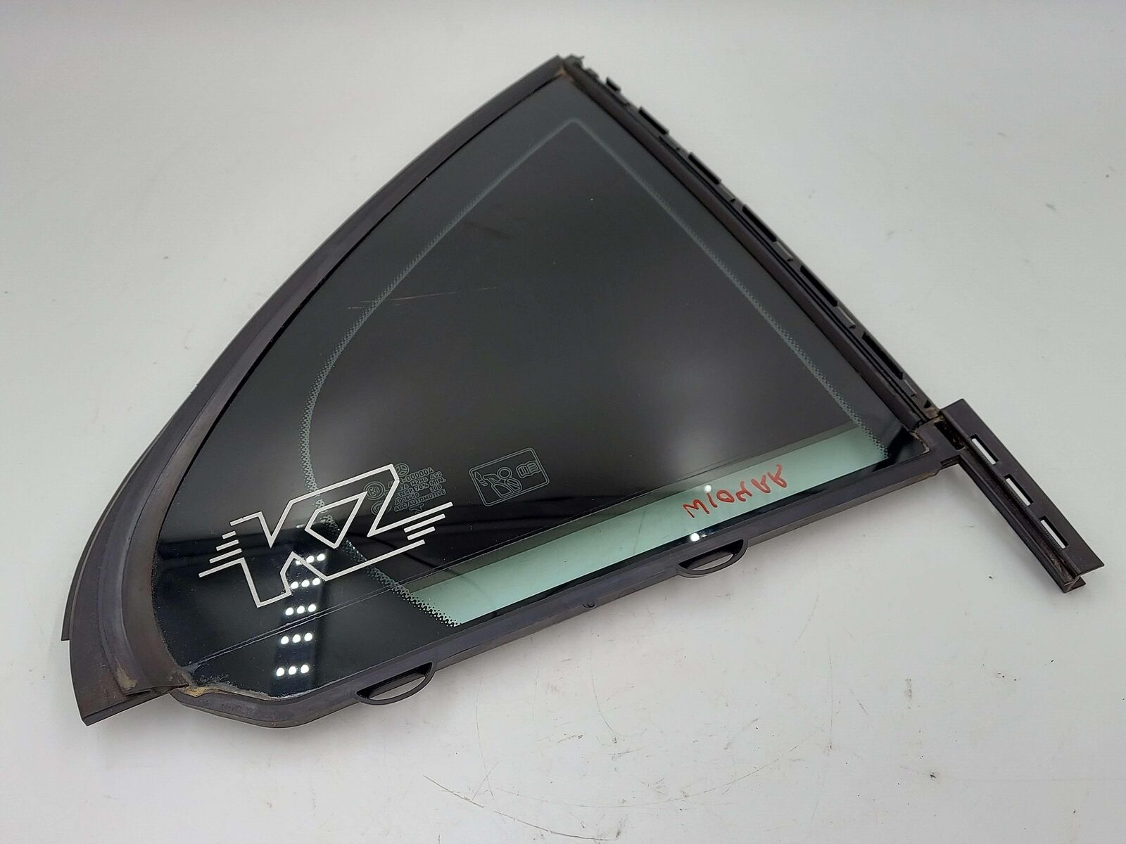 15-21 MERCEDES C63S AMG W205 SEDAN REAR RIGHT VENT GLASS WINDOW A2057300655