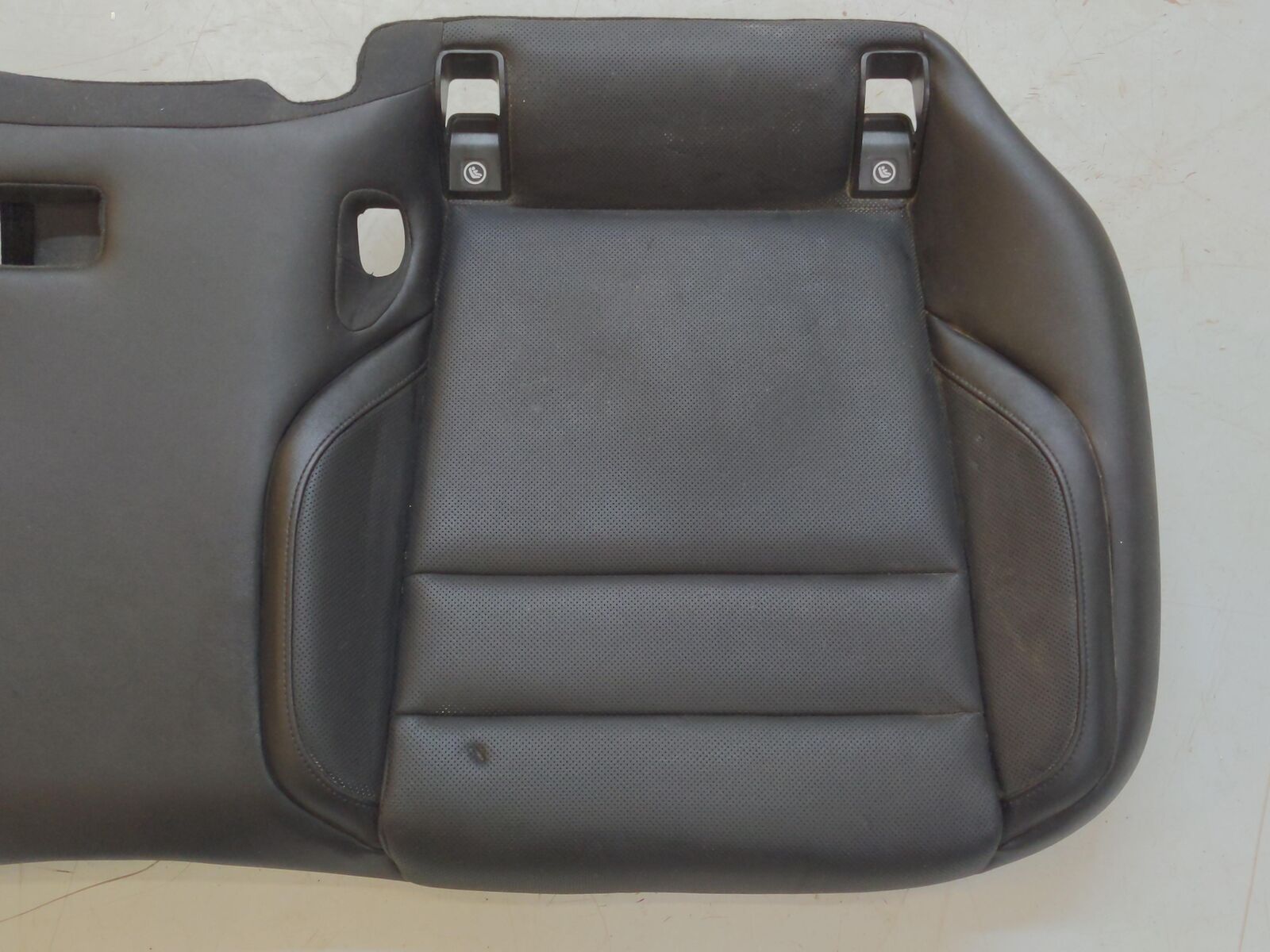 2020 PORSCHE TAYCAN Rear Seat Minor Dimple See Pics Black Leather Seat Bottom