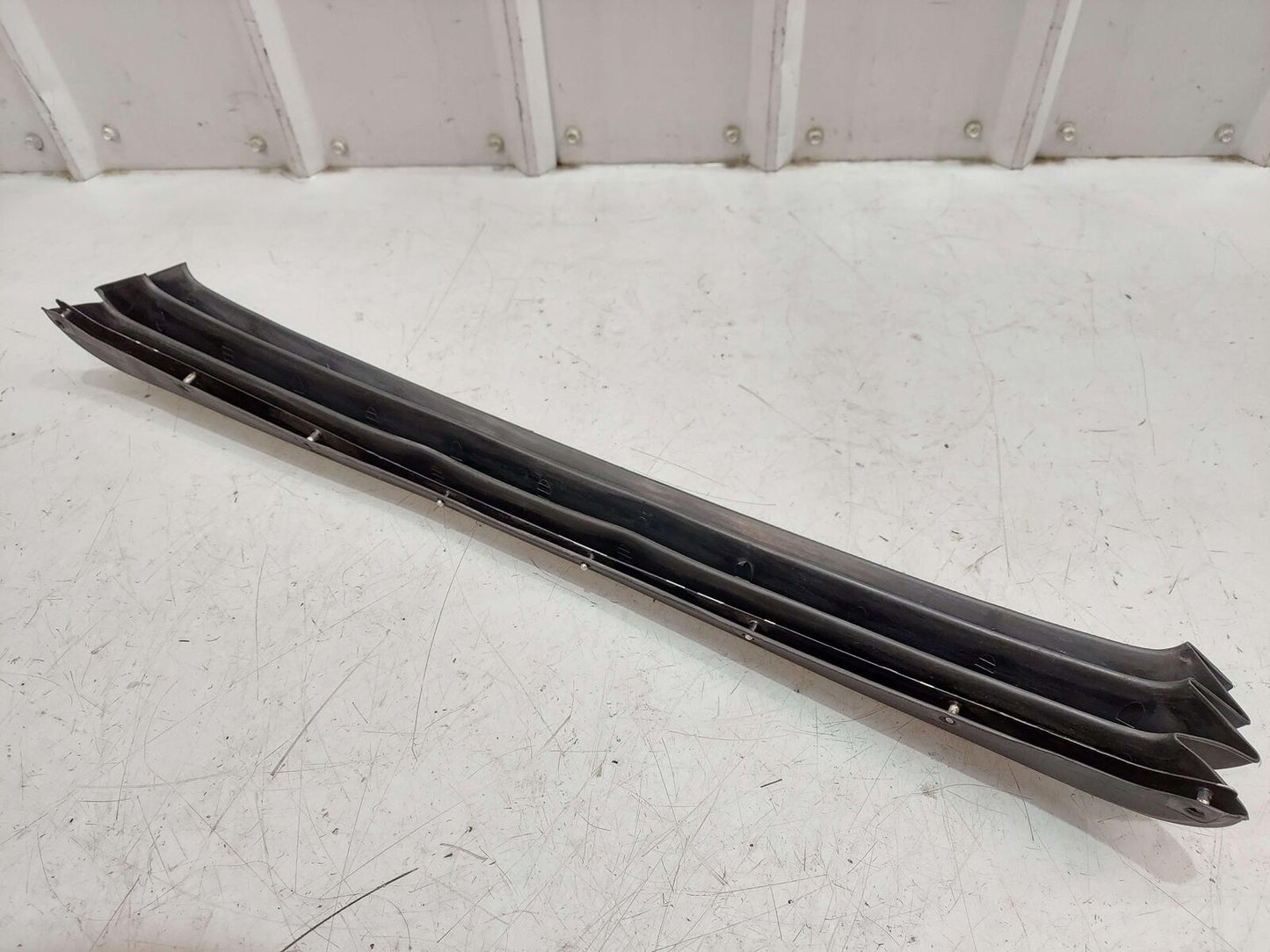 2001 PORSCHE 911 996 CARRERA REAR SPOILER GRILL FLEX WALL TRIM PANEL