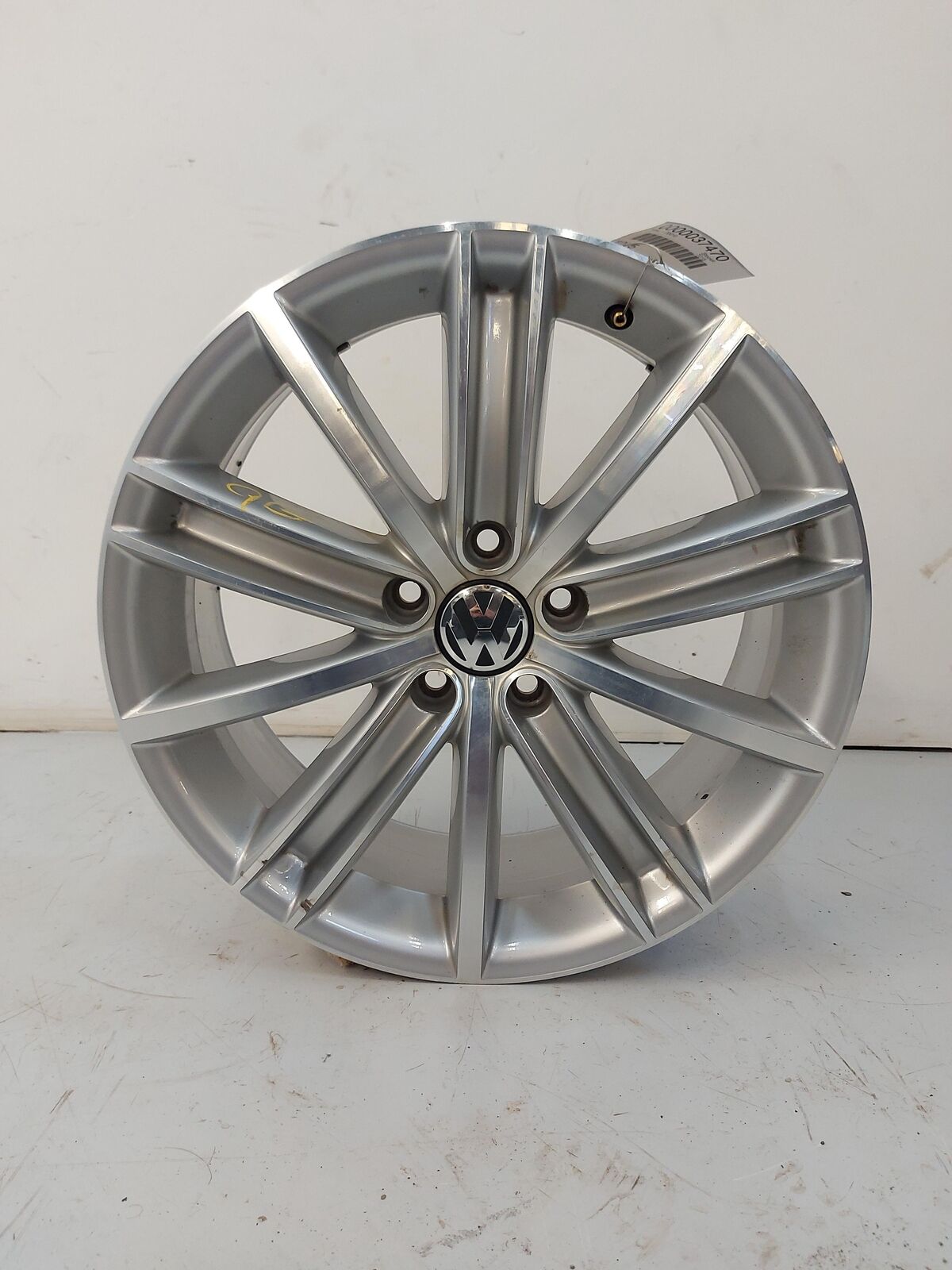 17 VW TIGUAN ALLOY WHEEL 18x7 5N0601025AF *Notes*