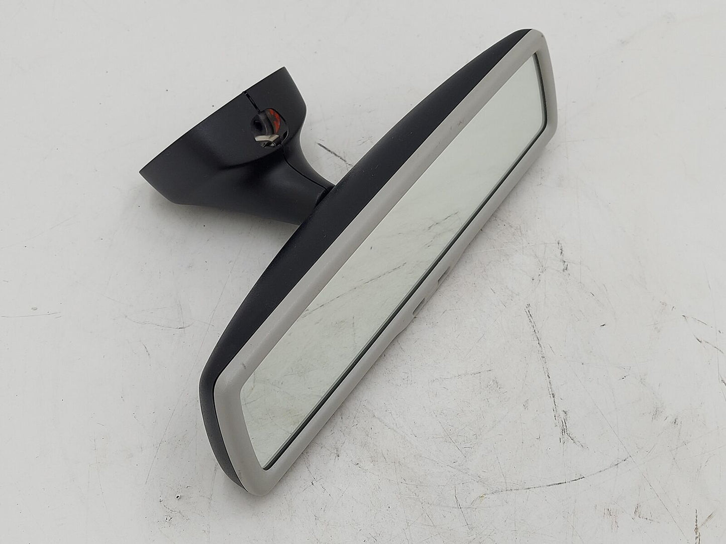 09-18 VW Tiguan Rear View Mirror Automatic Dimming Gray *Chipped*