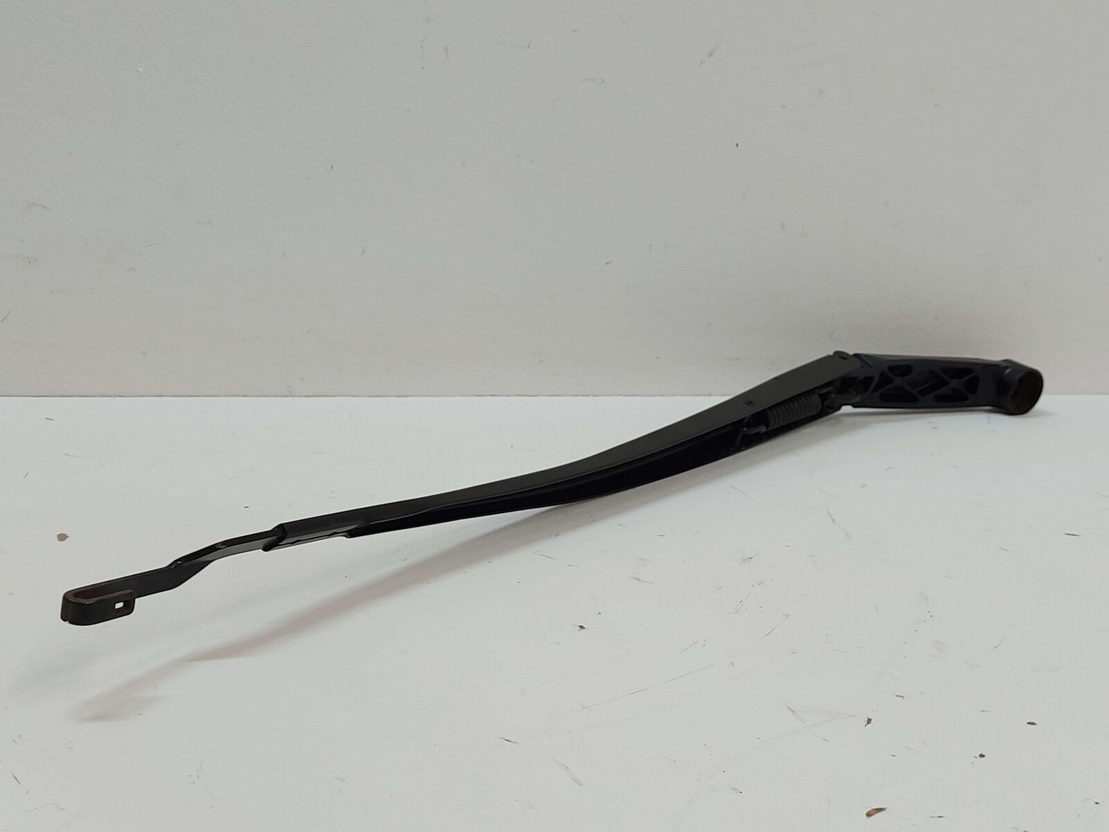 11-20 TOYOTA SIENNA SE LEFT WIPER ARM 8522108030 8522108020