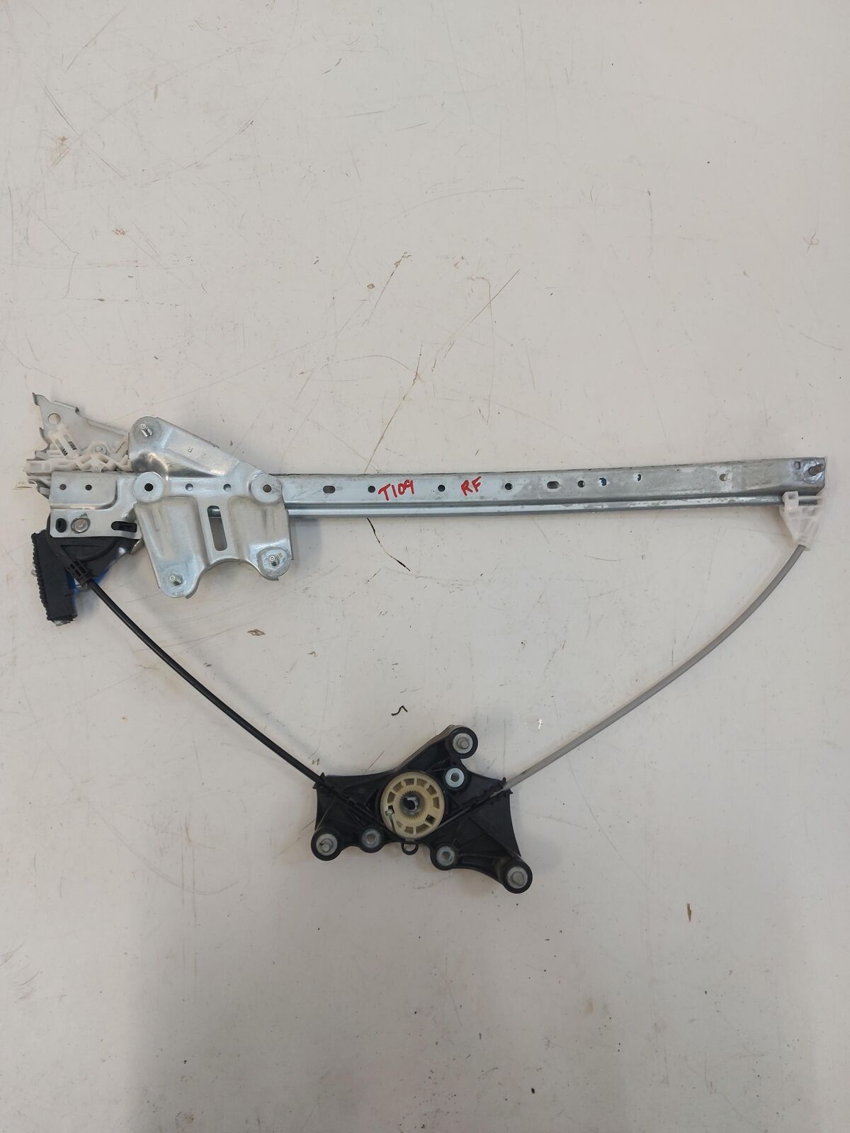 20-22 TOYOTA HIGHLANDER FRONT RH Right Door Regulator